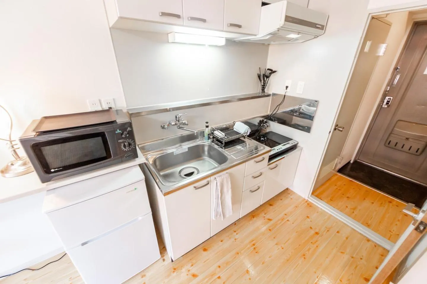 kitchen in COMMENCE Ⅴ