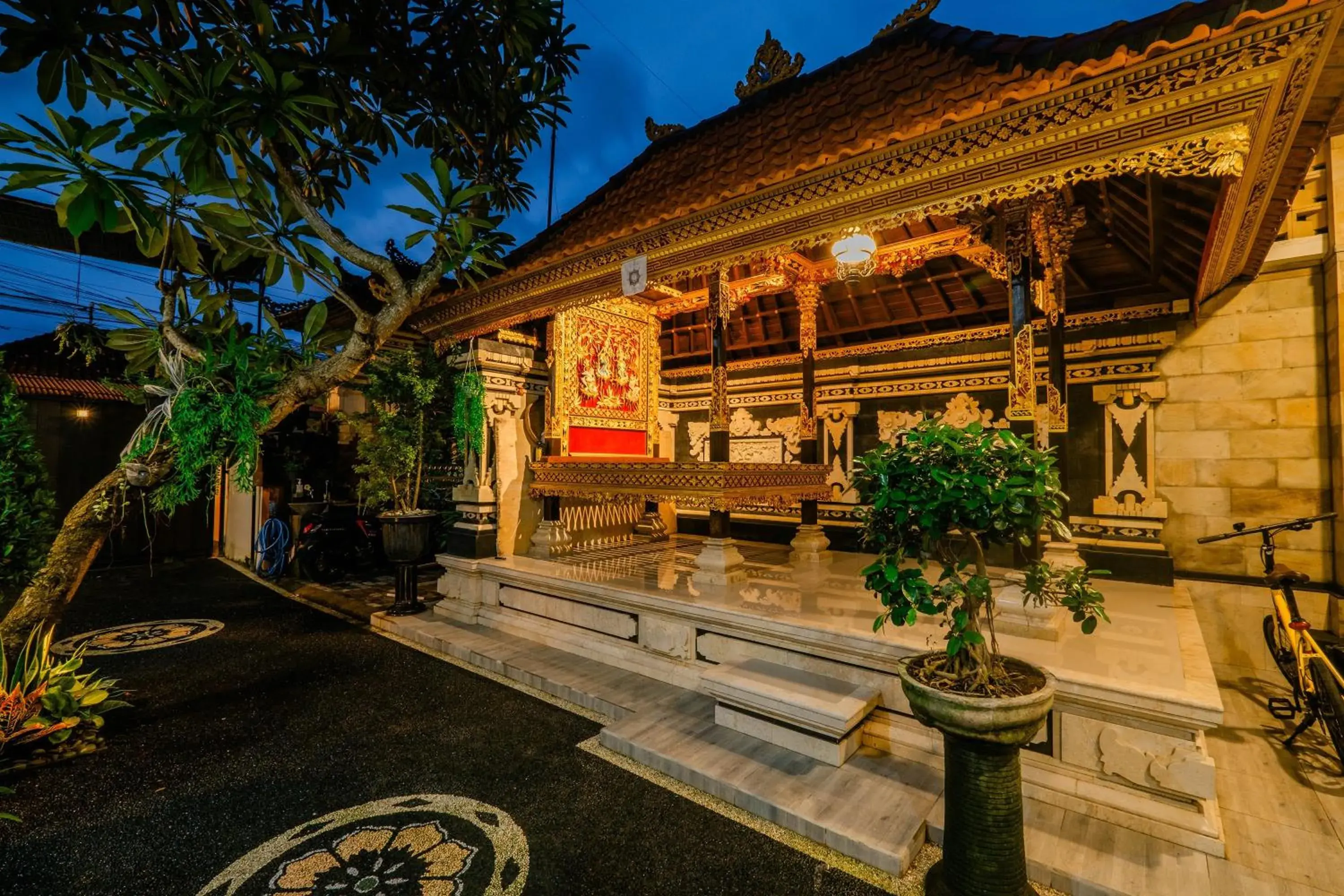 Property building in Puri Kasih Home Stay Property building in Puri Kasih Home Stay