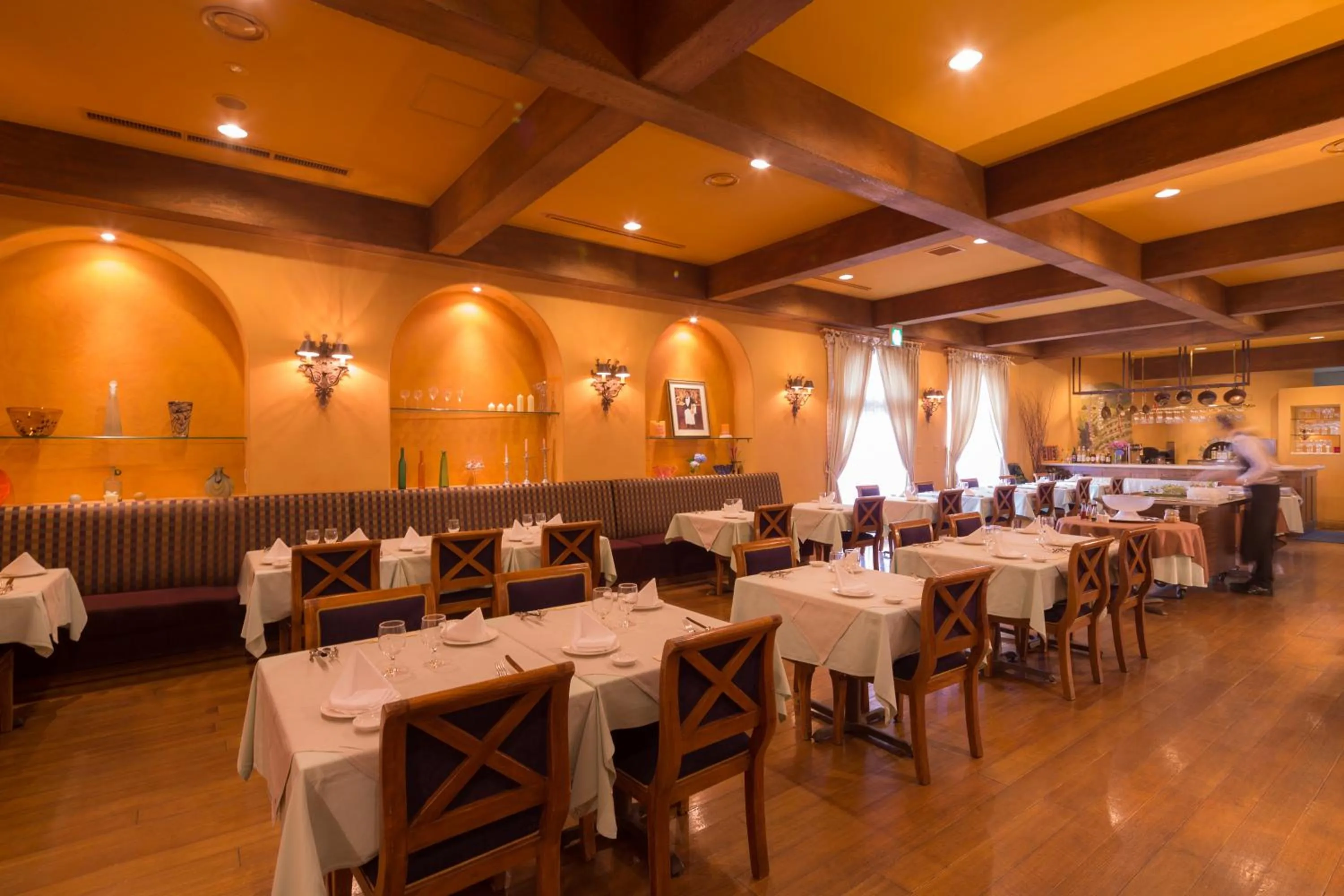 Restaurant/places to eat in Poppy Springs Resort & Spa