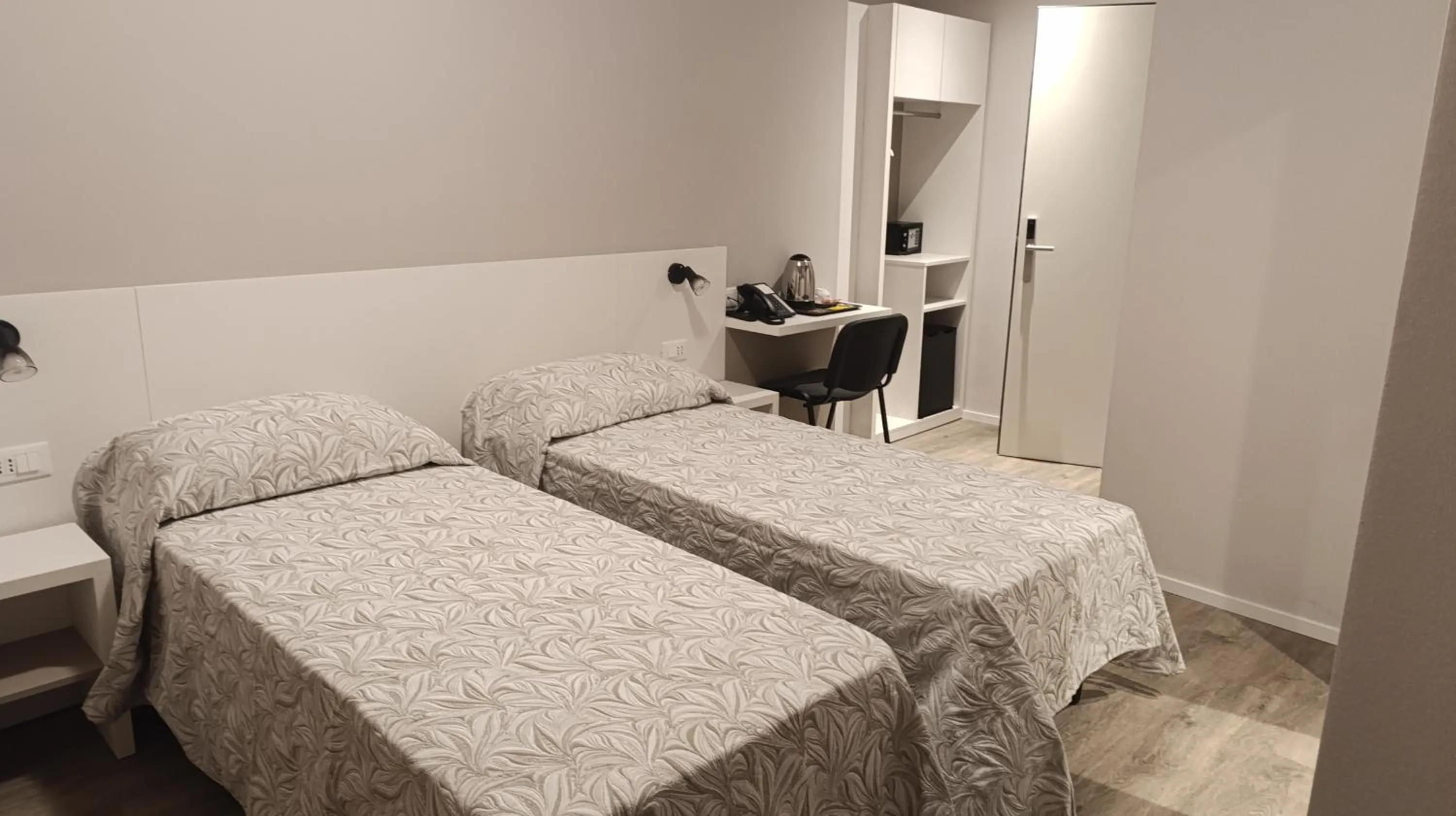 Twin Room in Hotel Acquario