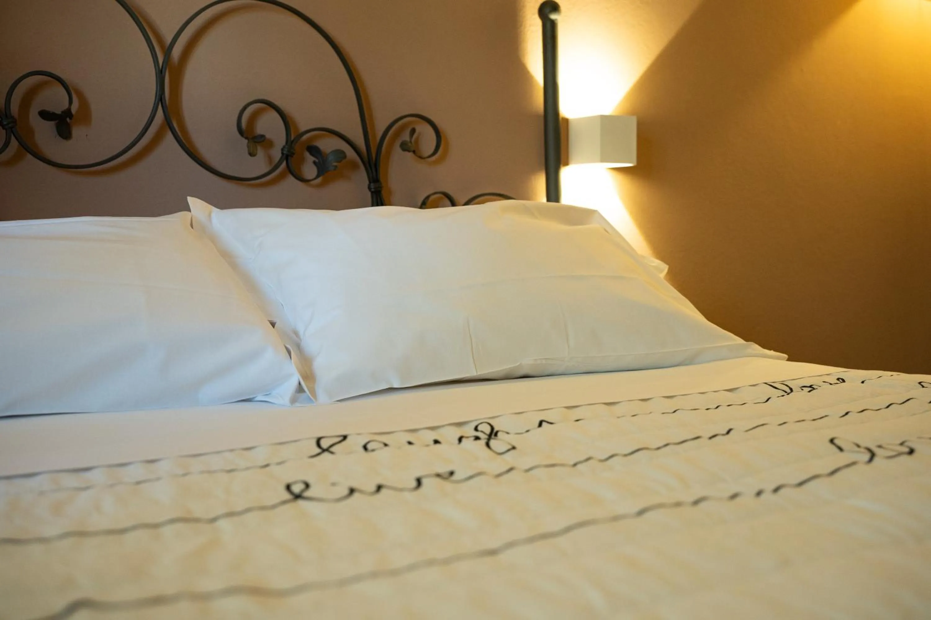 Bedroom, Bed in Albergo Del Chianti