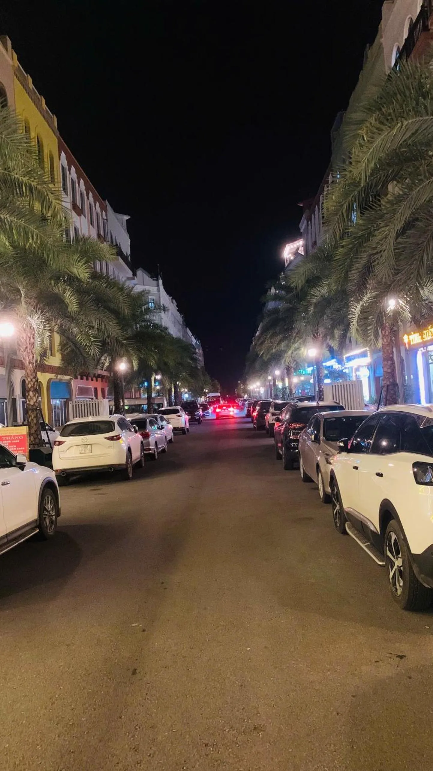 Night in Golden Sea Hotel