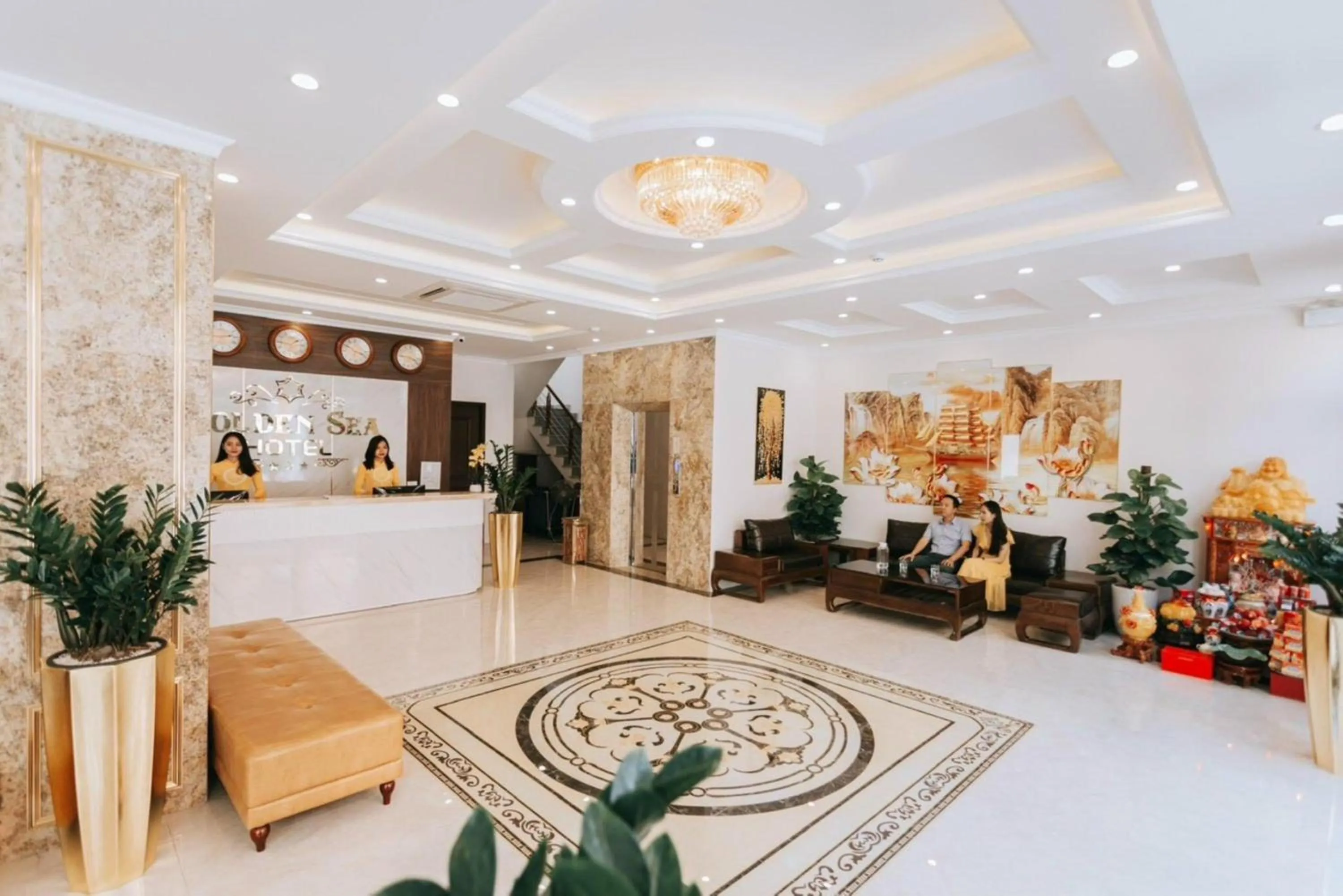 Lobby or reception in Golden Sea Hotel