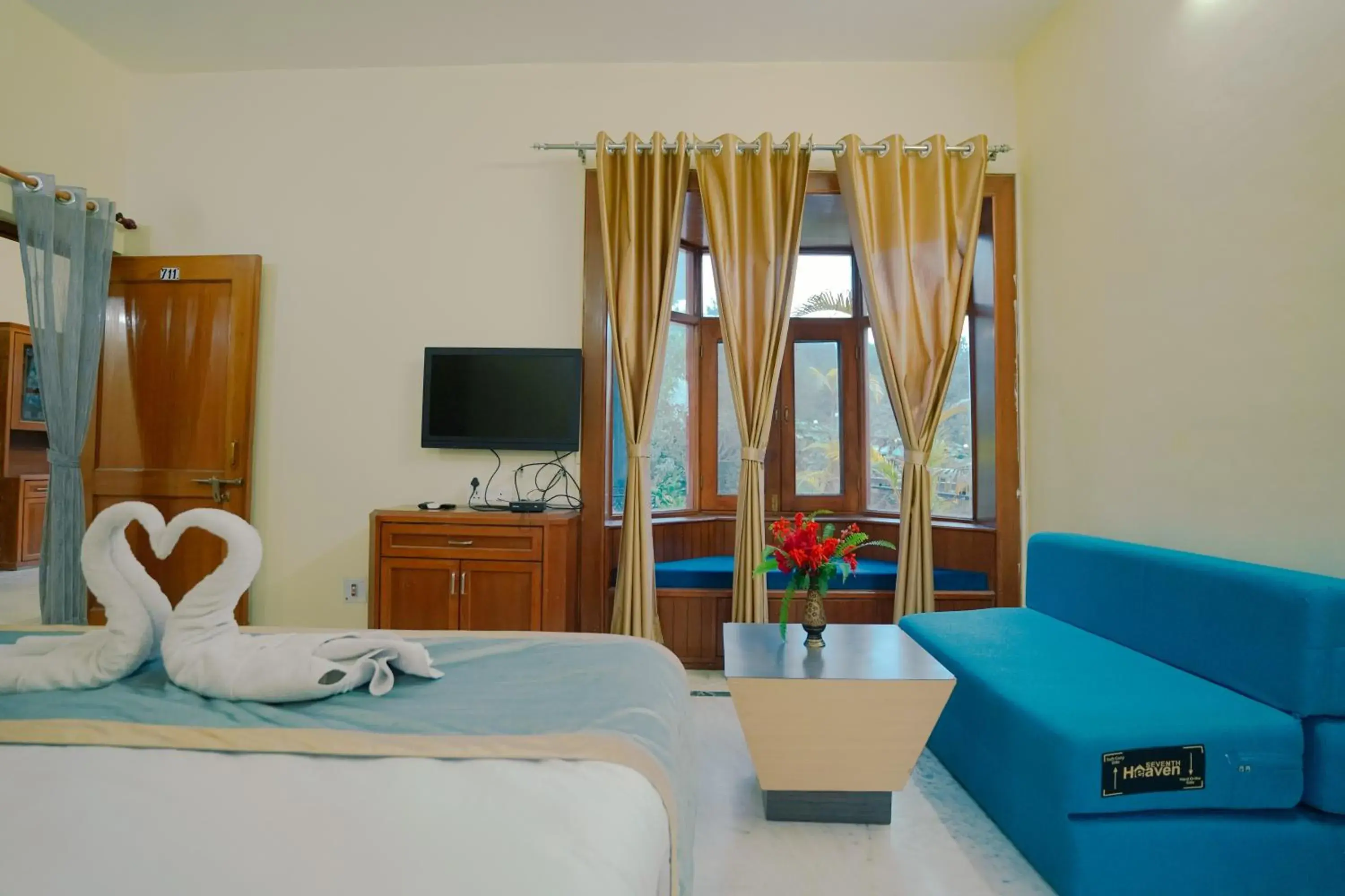 Bedroom, Bed in Chirping Hills Resort,Bhimtal Bedroom, Bed in Chirping Hills Resort,Bhimtal