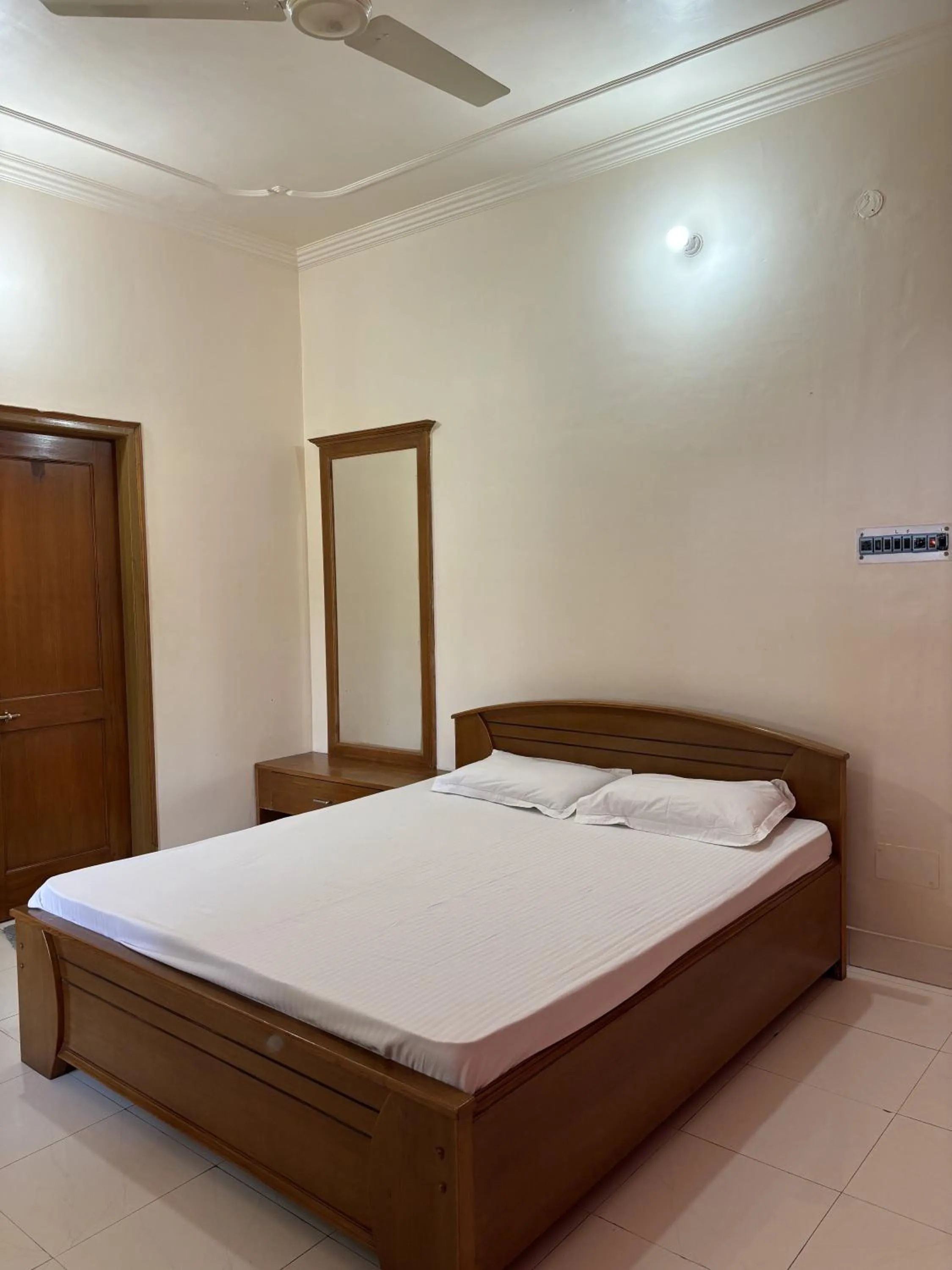 Bedroom, Bed in Chirping Hills Resort,Bhimtal