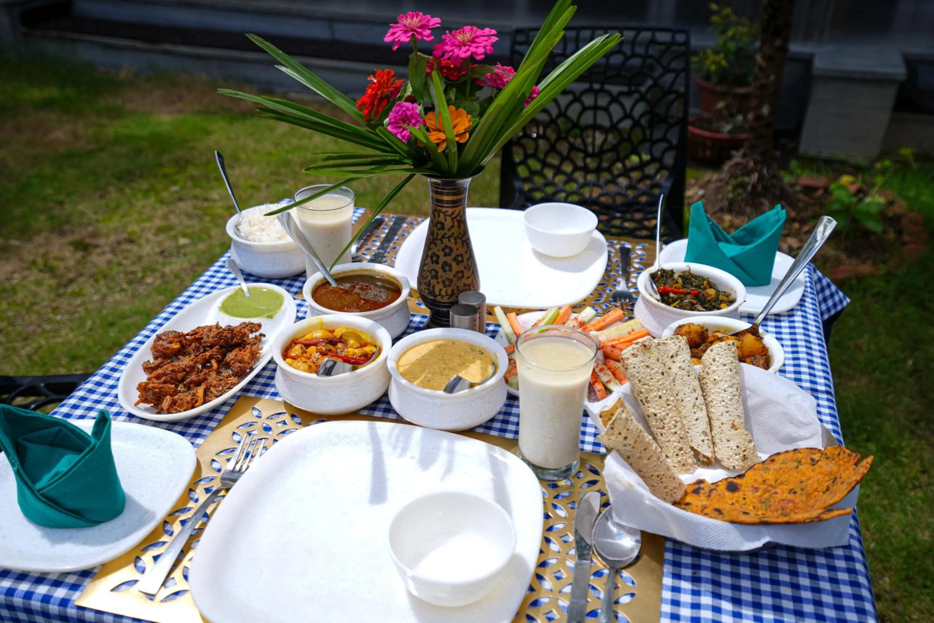 Food and drinks in Chirping Hills Resort,Bhimtal