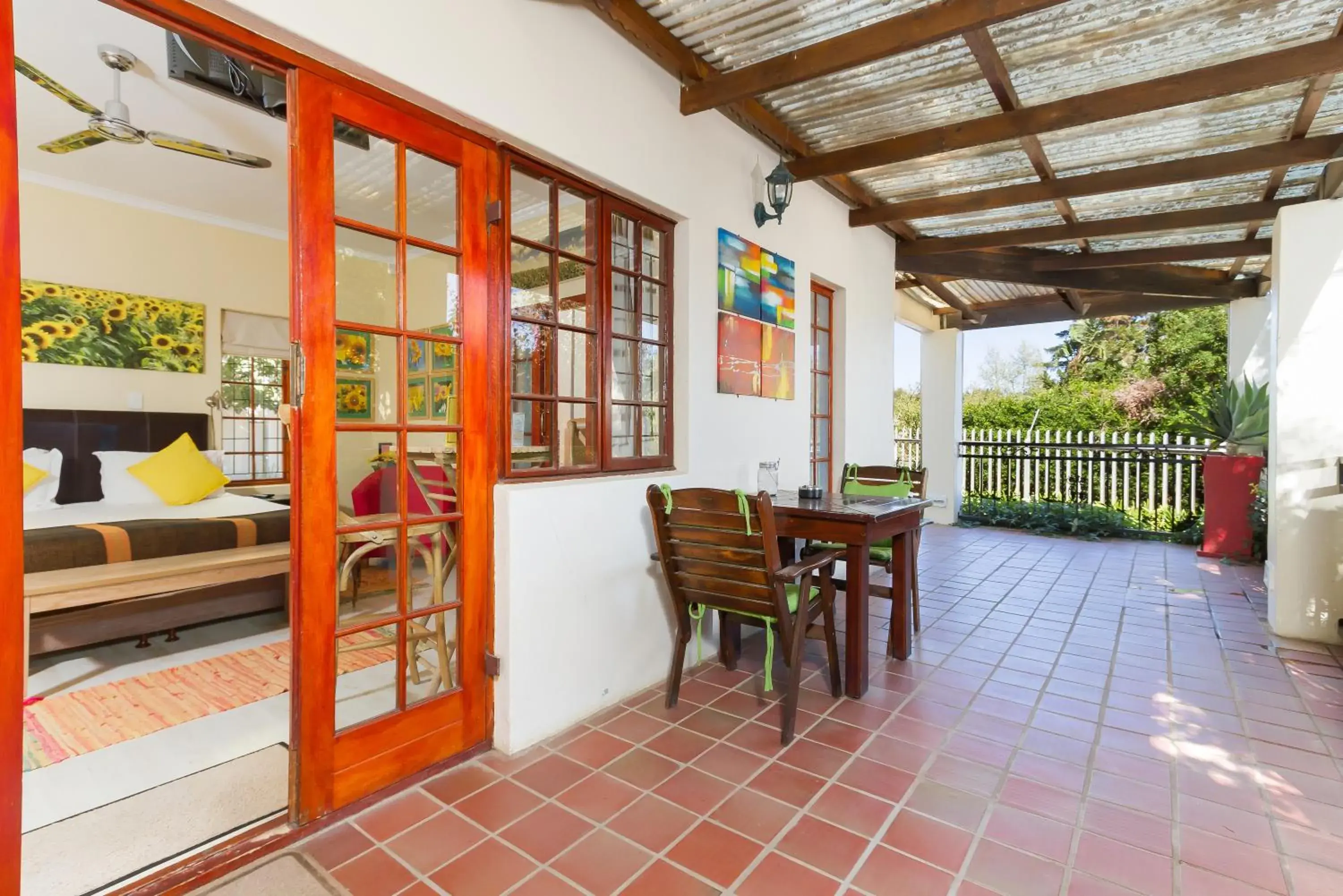 Standard King Room - single occupancy in Kleinbosch Lodge Standard King Room - single occupancy in Kleinbosch Lodge