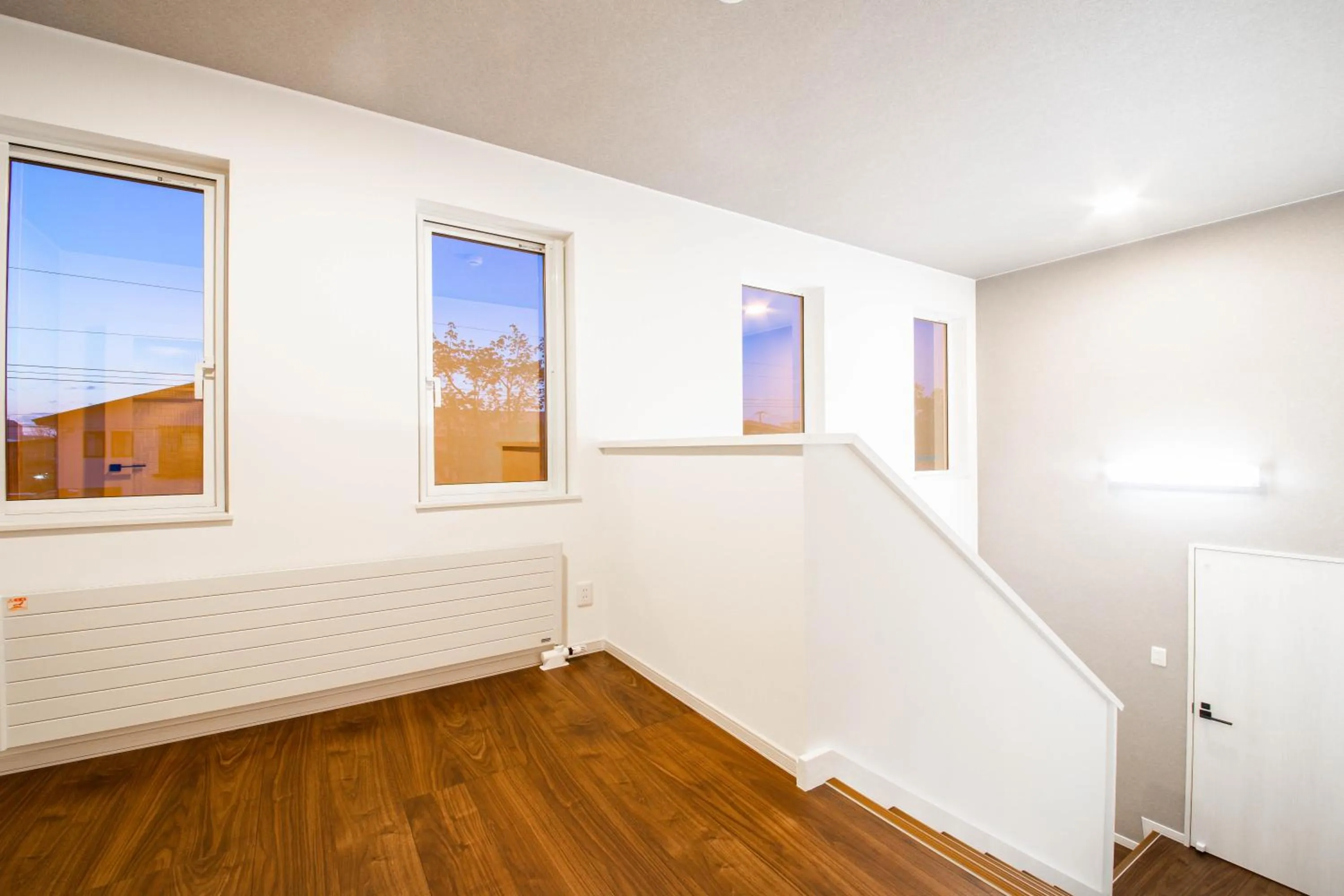 Photo of the whole room in THE SUN LOUNGE