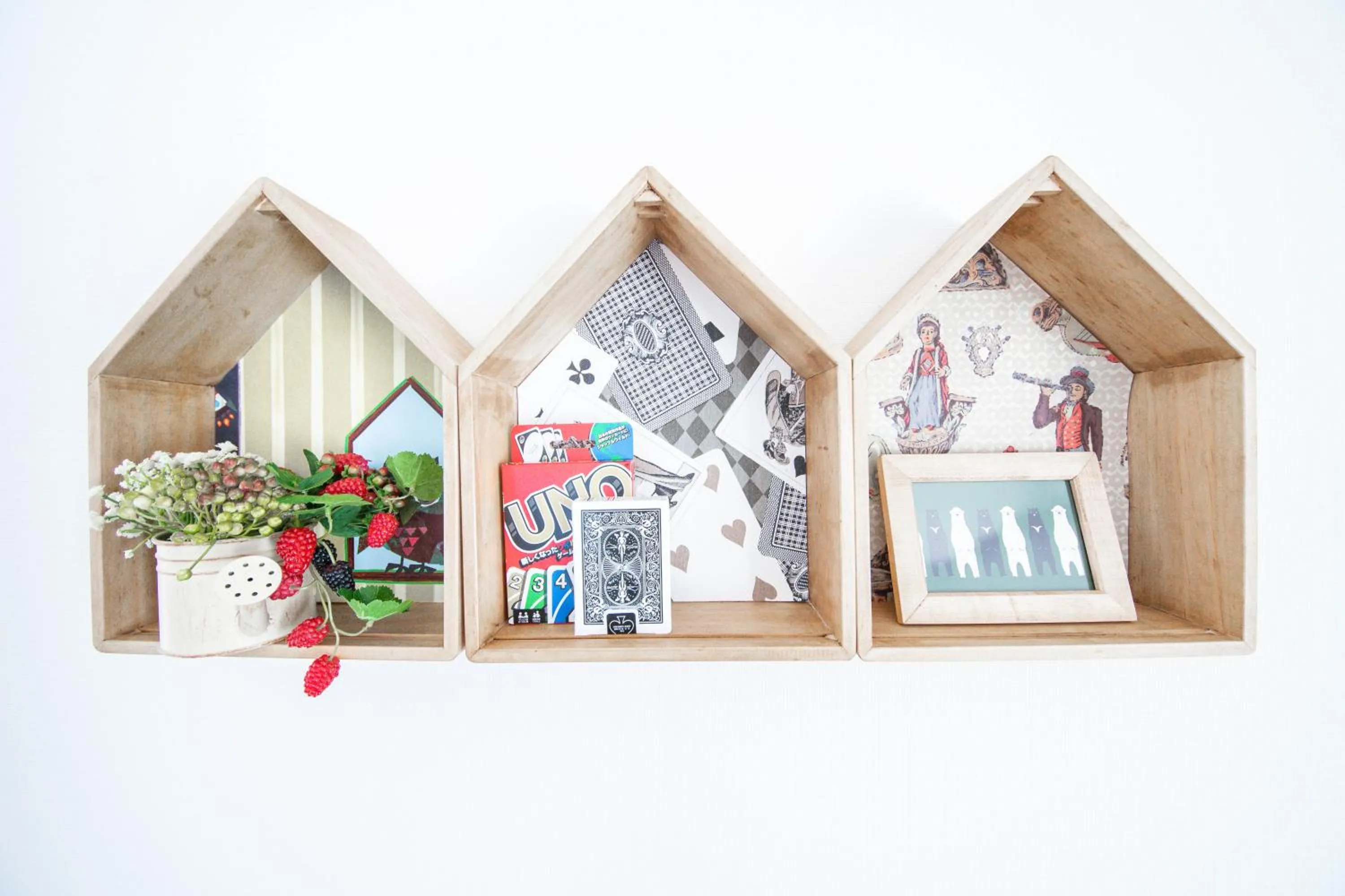 Decorative detail in THE SUN LOUNGE