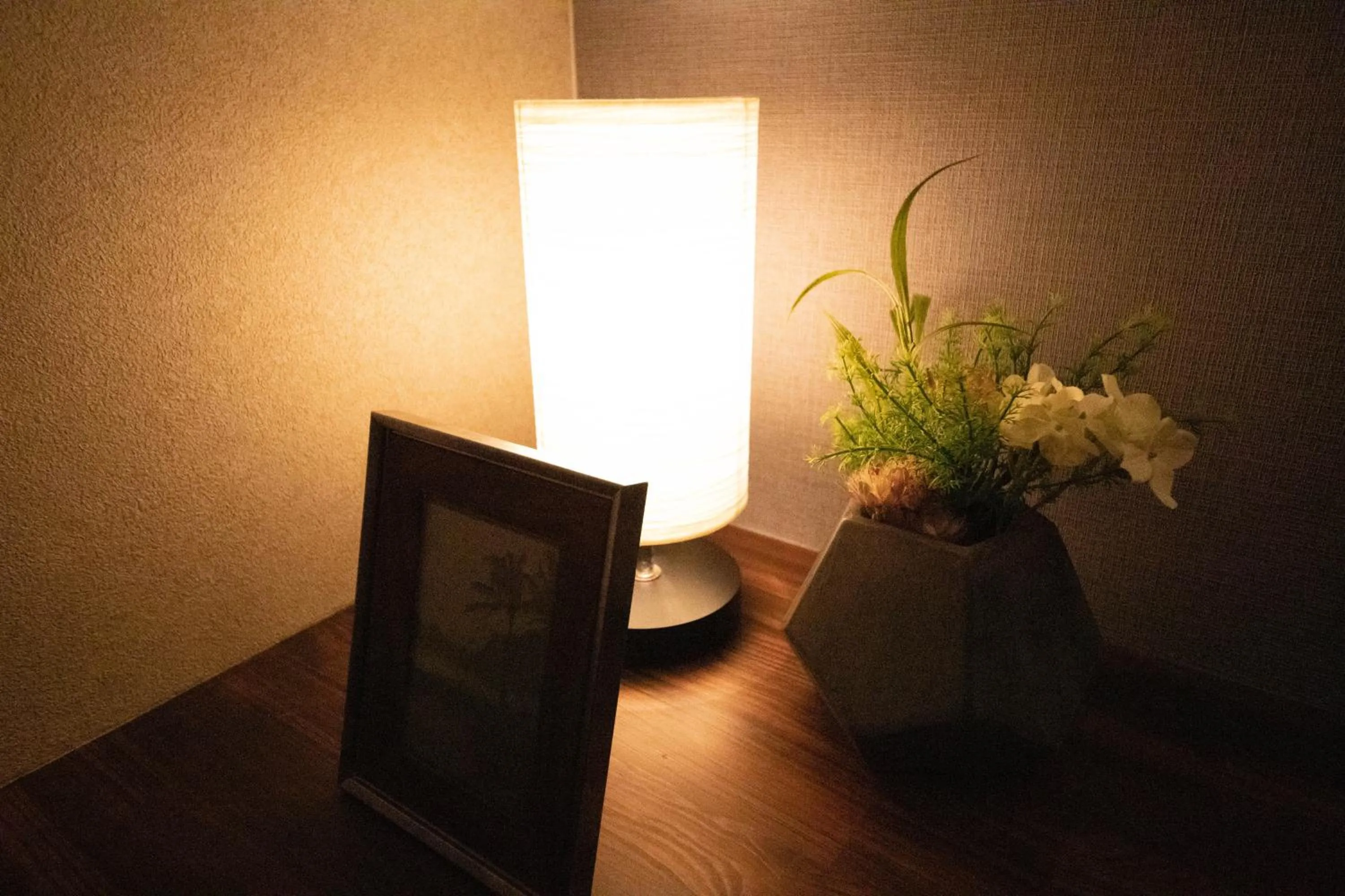 Decorative detail in THE SUN LOUNGE