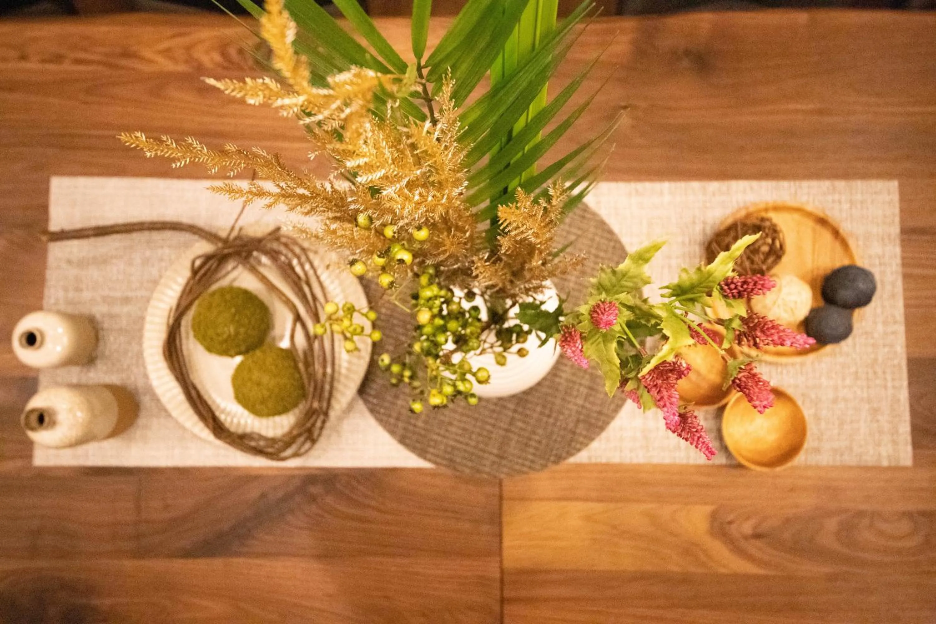 Decorative detail in THE SUN LOUNGE