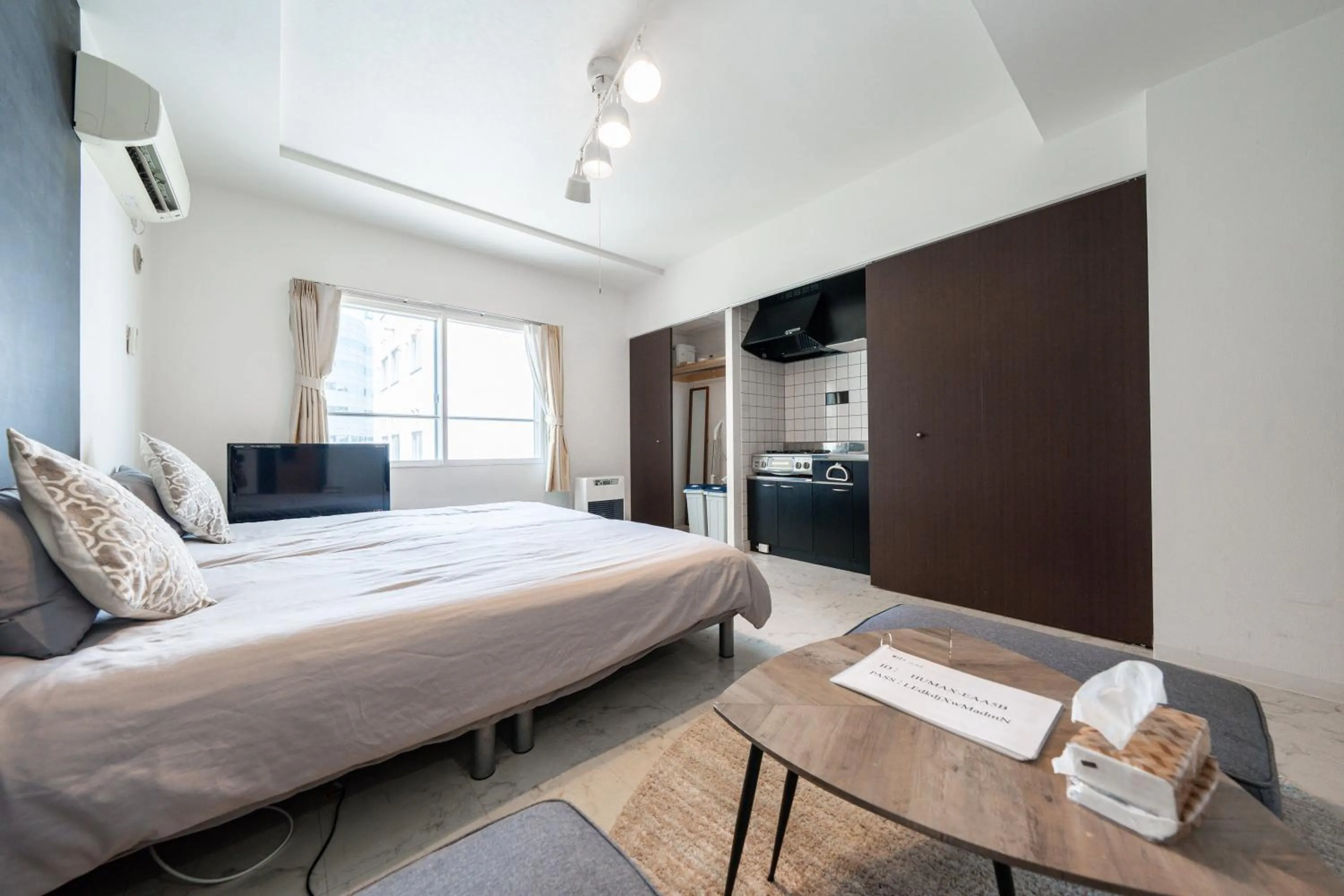 Bedroom, Bed in YELLOW