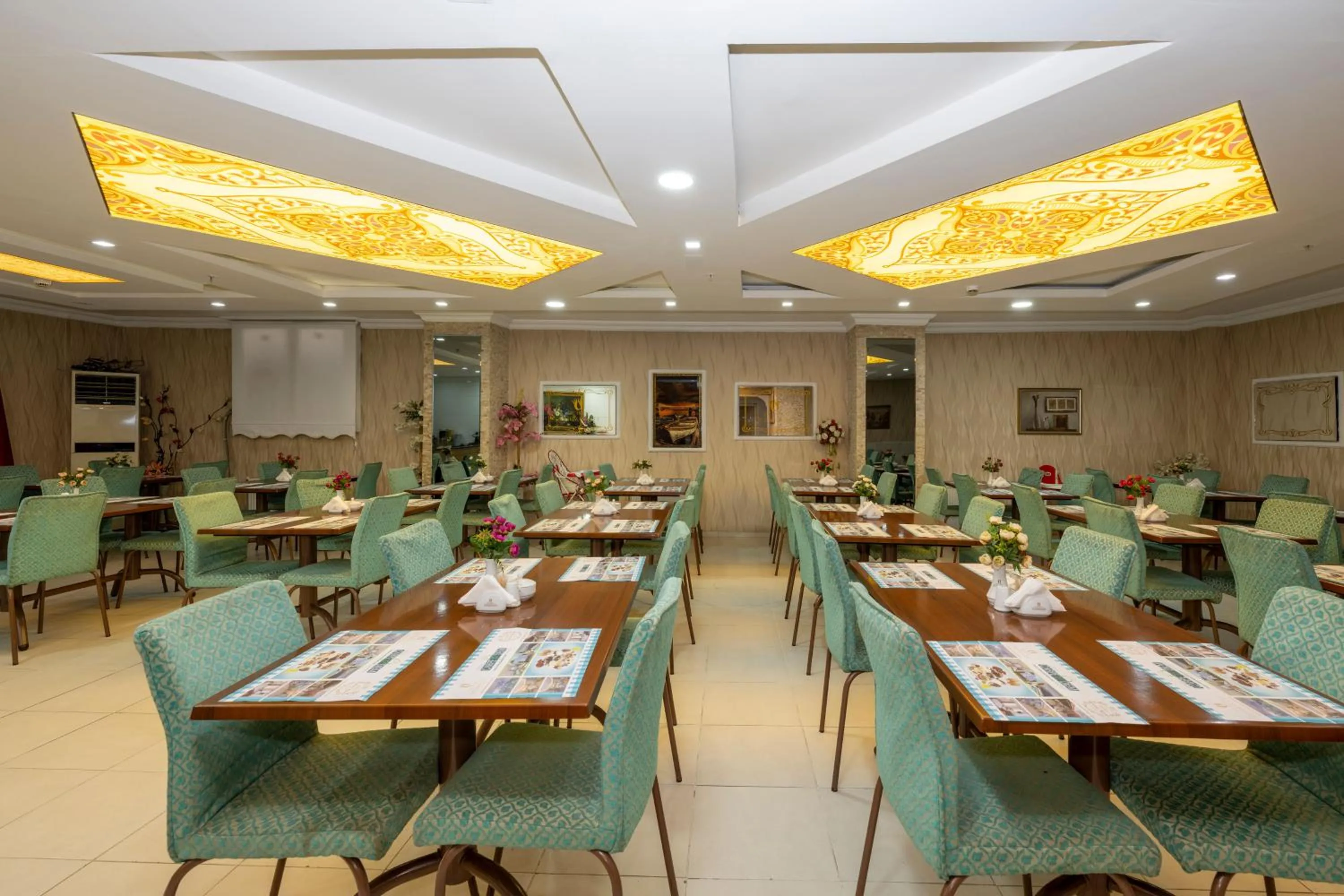 Restaurant/places to eat in The Hotel Ottoman City Istanbul