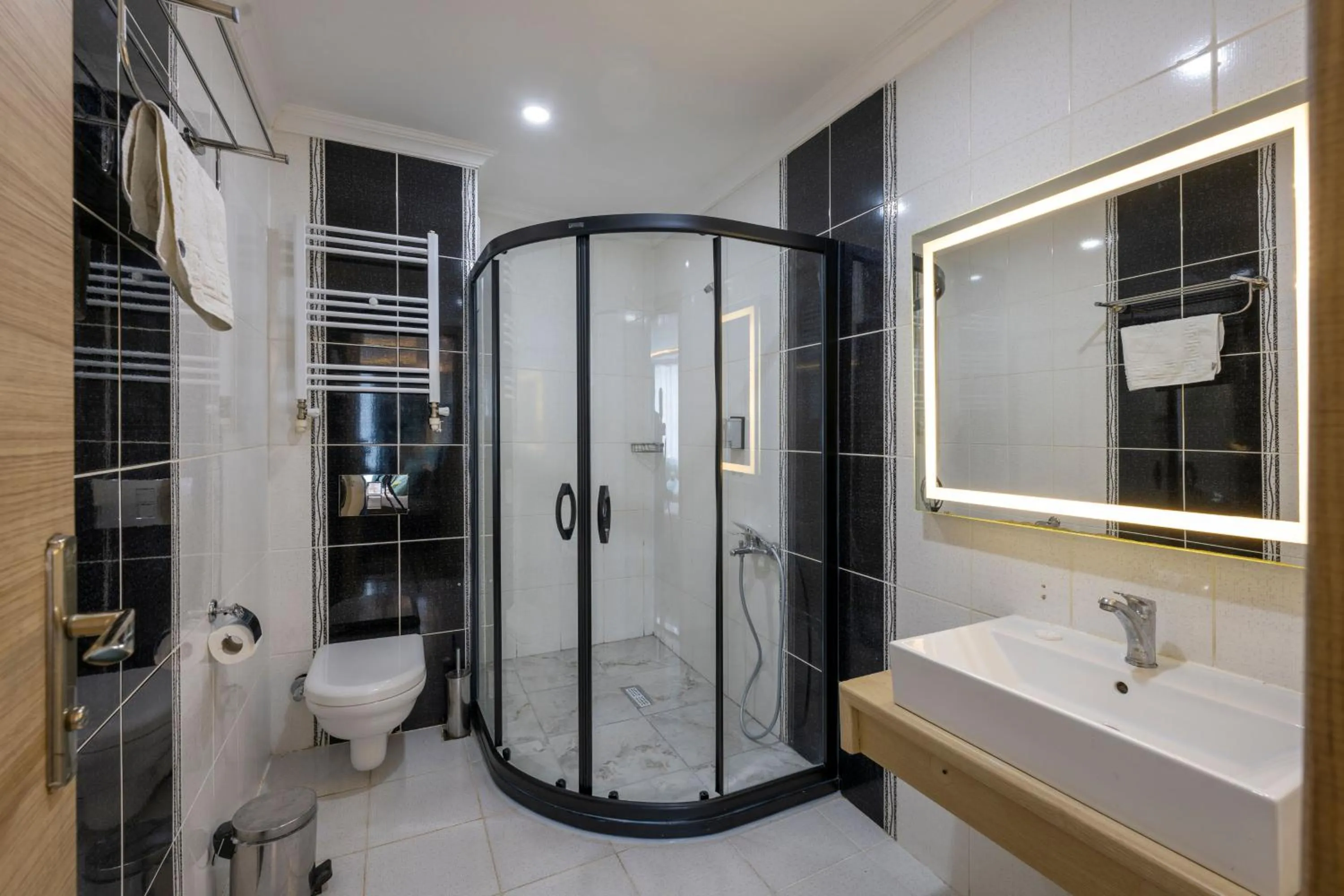 Toilet in The Hotel Ottoman City Istanbul