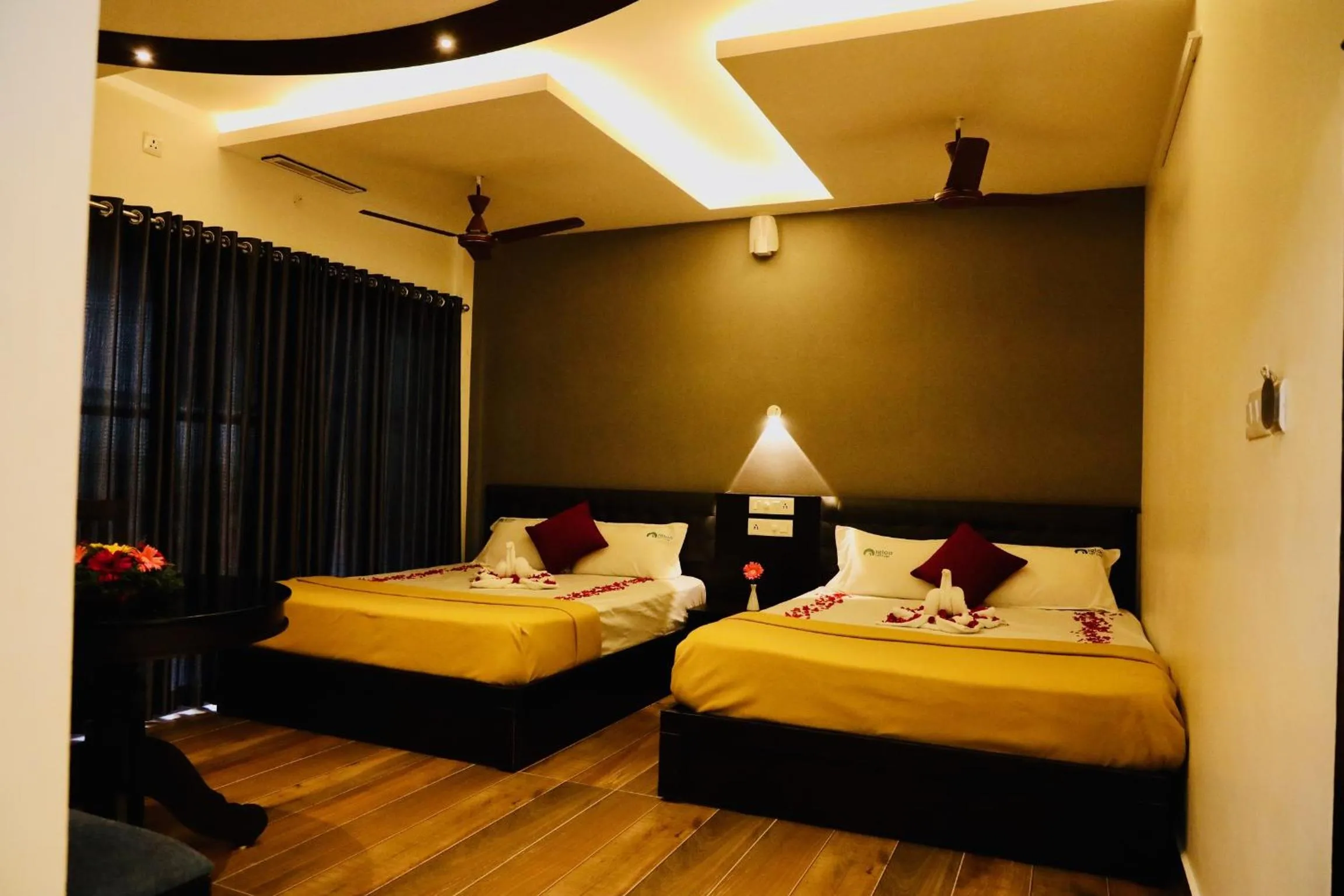 Bedroom, Bed in Igloo Heritage Resorts