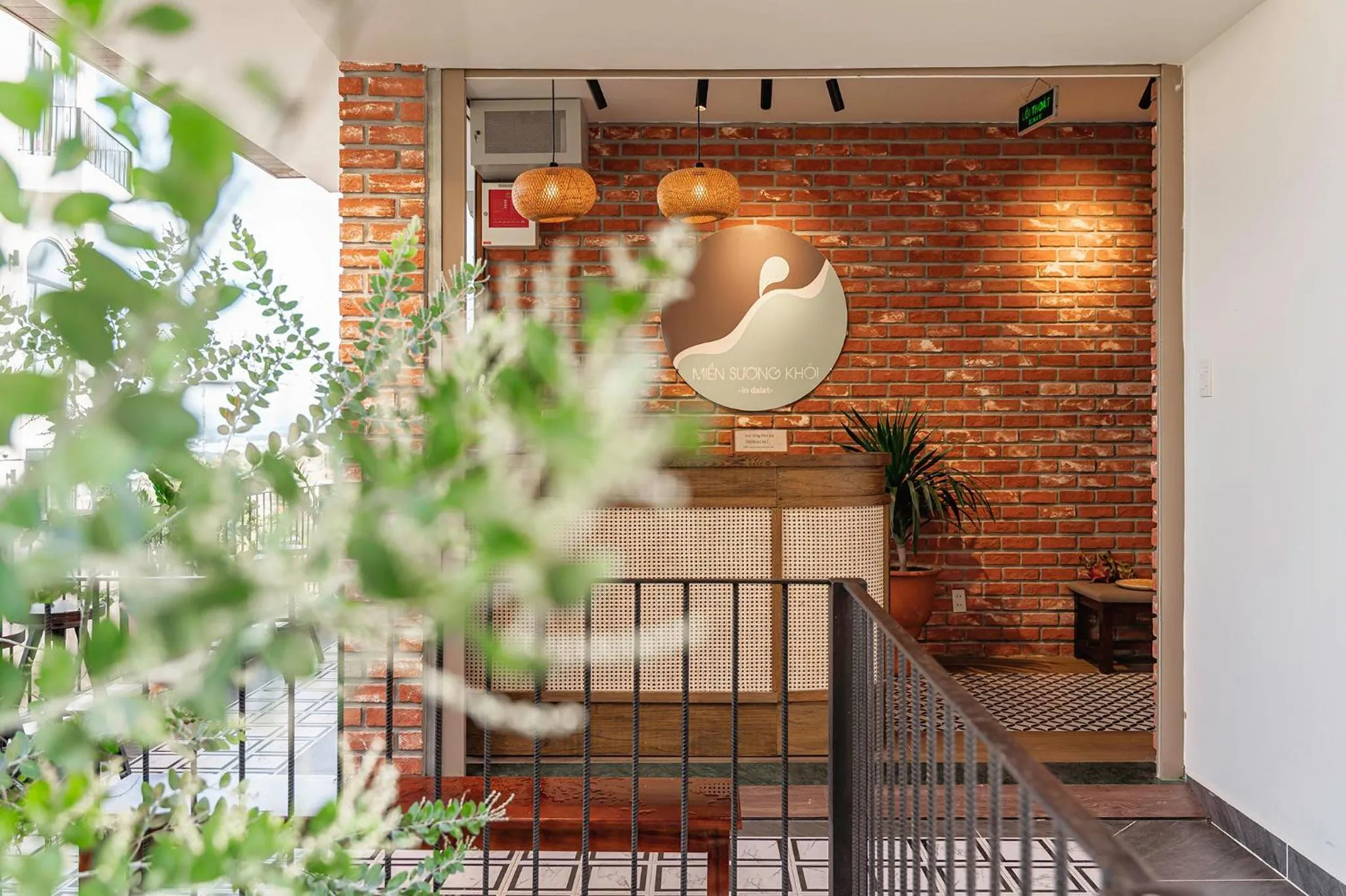 Lobby or reception in Miền Sương Khói - Home & Café