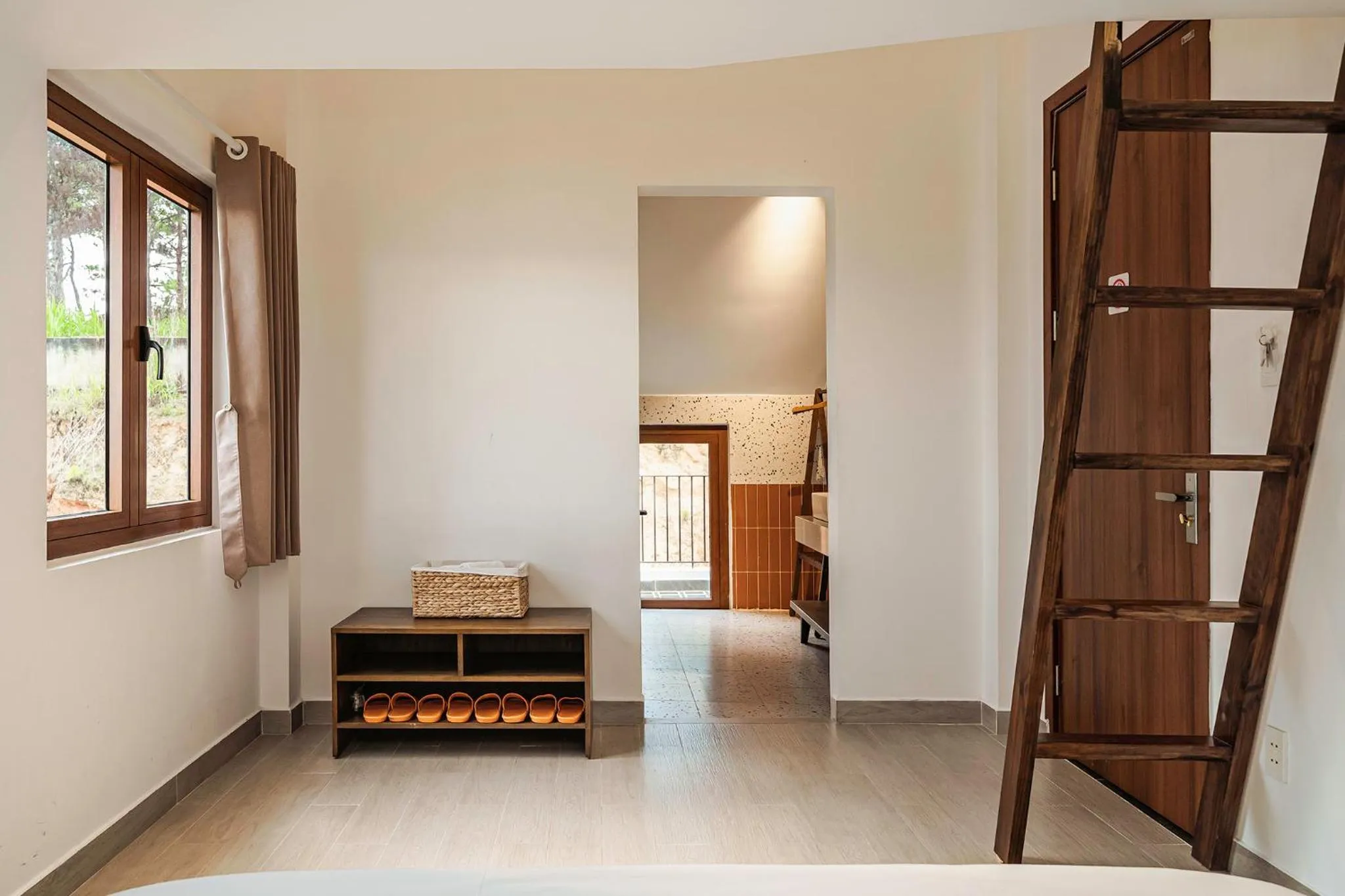 hair dresser in Miền Sương Khói - Home & Café