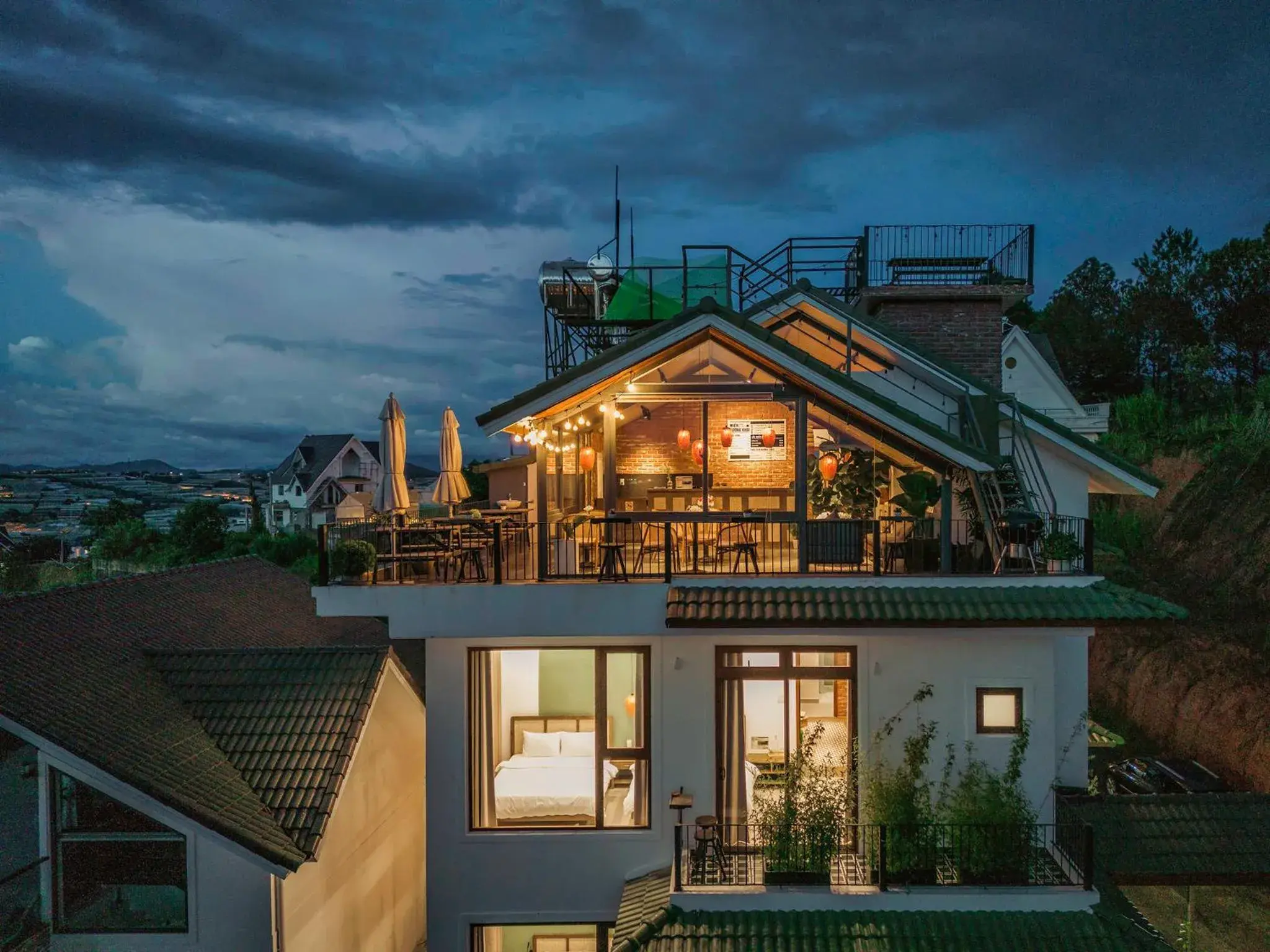 Property building in Miền Sương Khói - Home & Café Property building in Miền Sương Khói - Home & Café