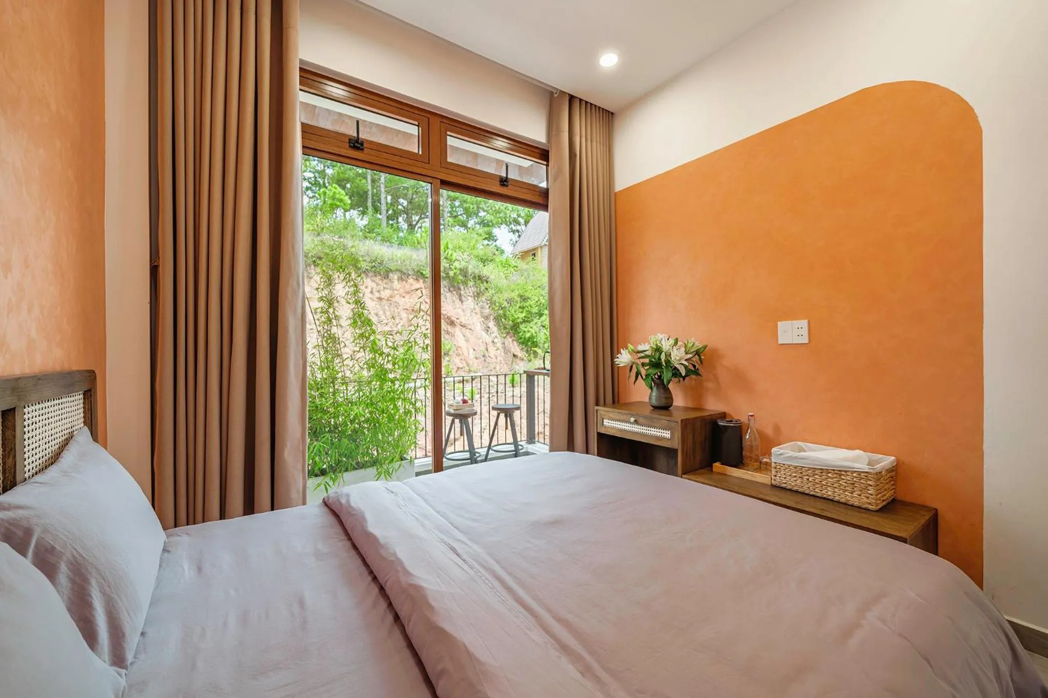 Bed in Miền Sương Khói - Home & Café