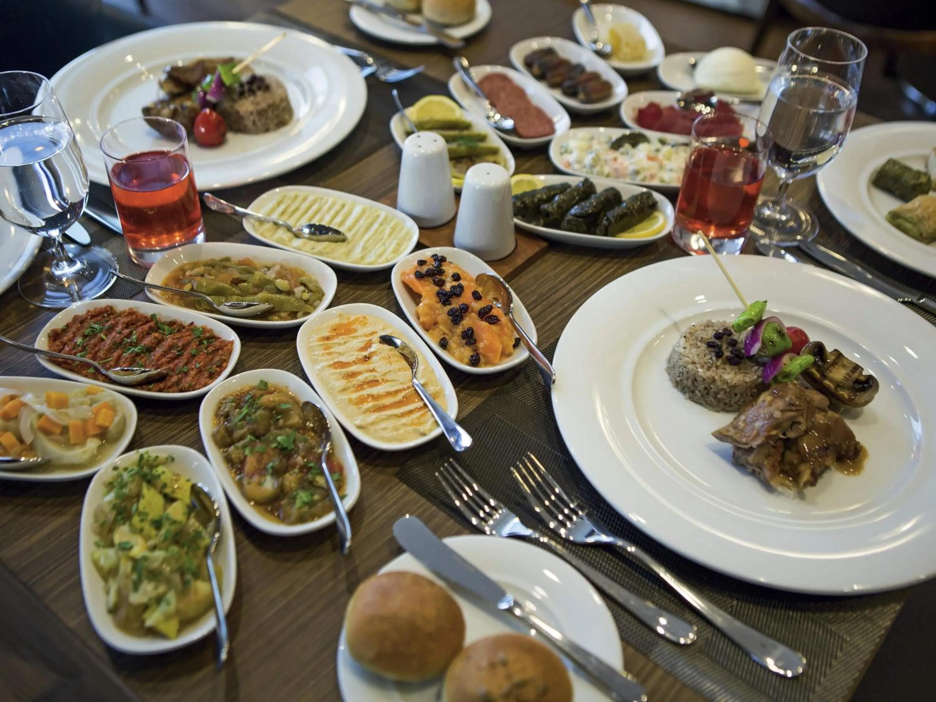 Restaurant/places to eat in Movenpick Hotel Malatya