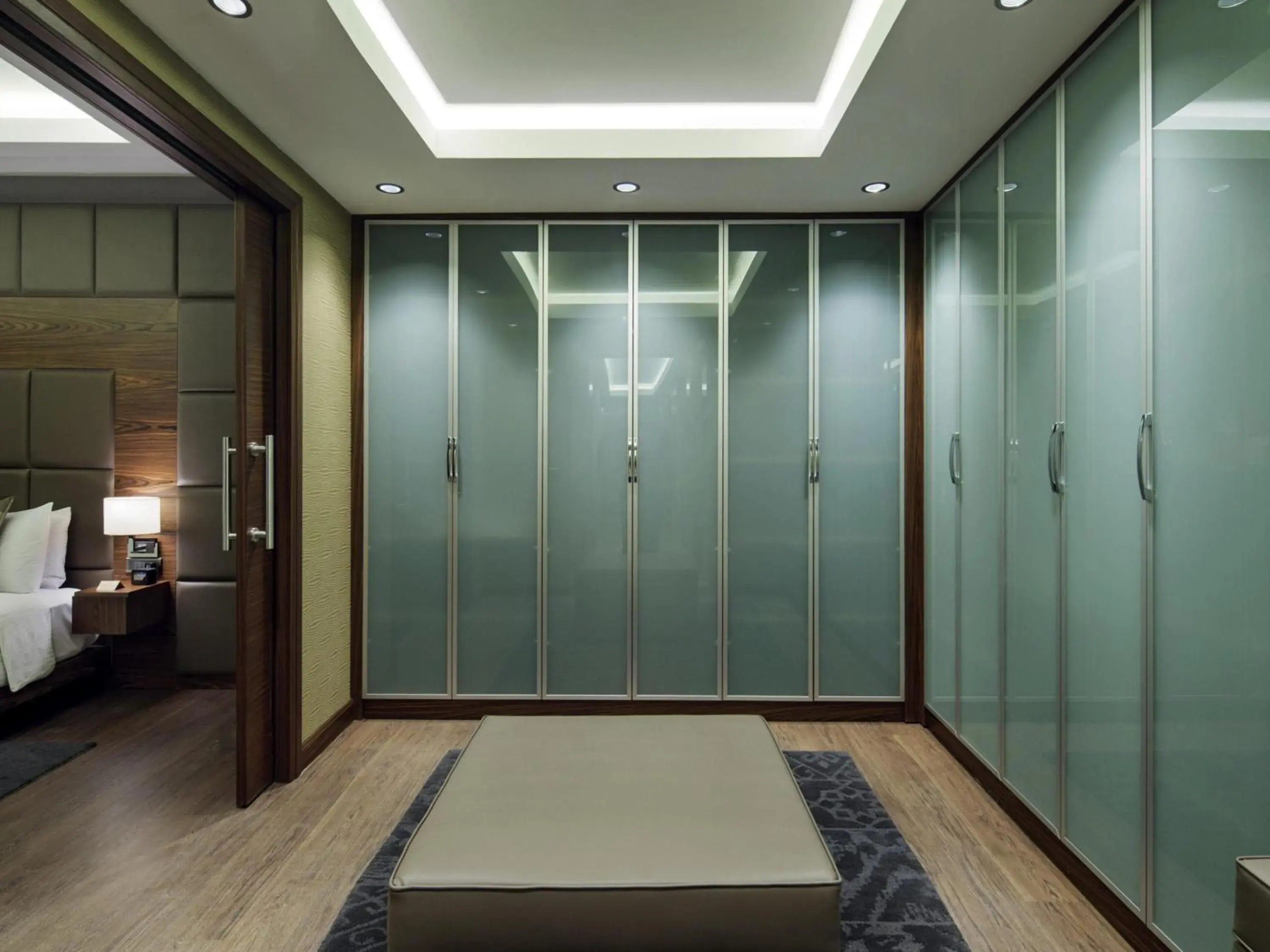 Bedroom, Bed in Movenpick Hotel Malatya Bedroom, Bed in Movenpick Hotel Malatya