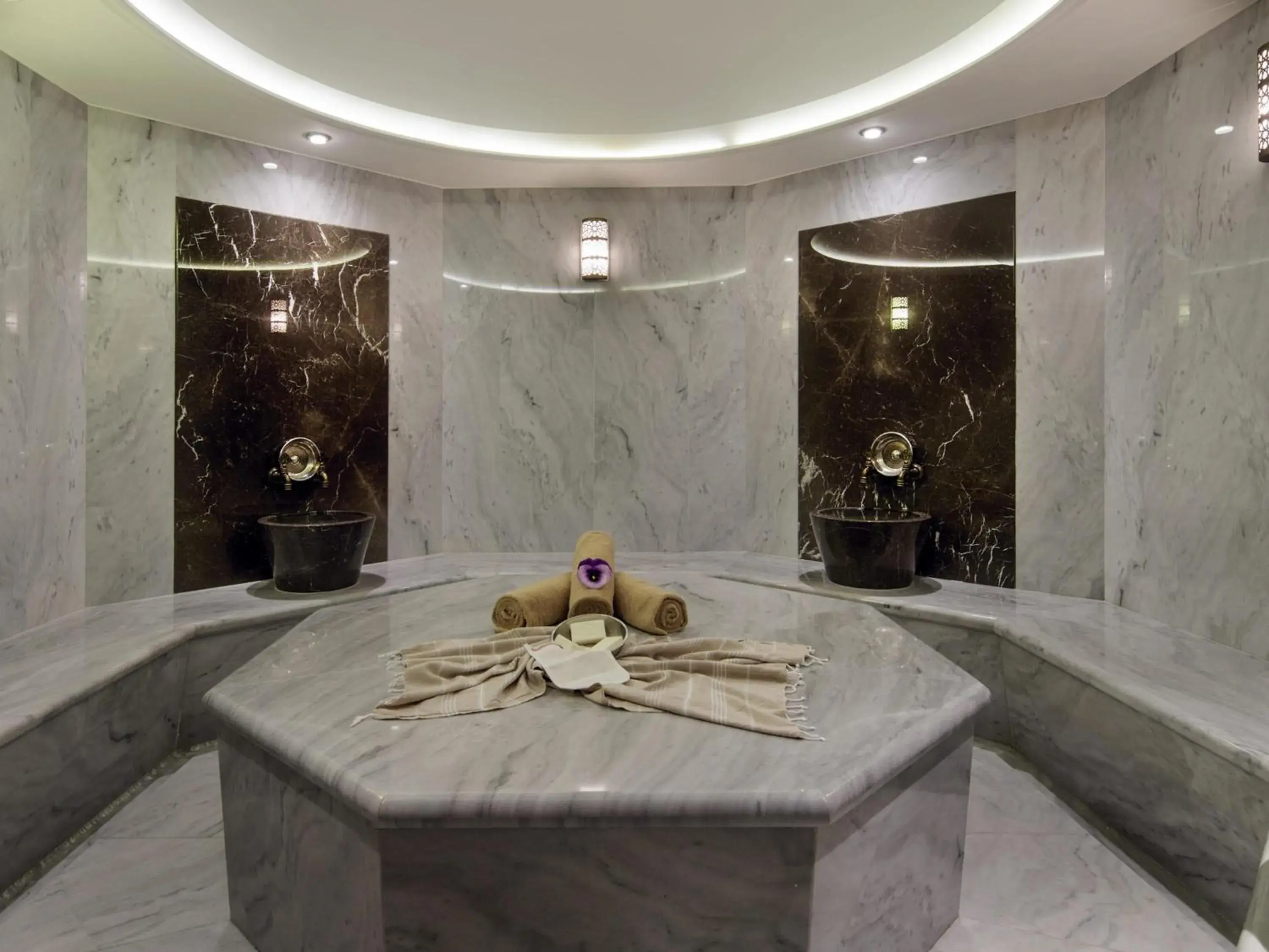 Spa and wellness centre/facilities in Movenpick Hotel Malatya Spa and wellness centre/facilities in Movenpick Hotel Malatya