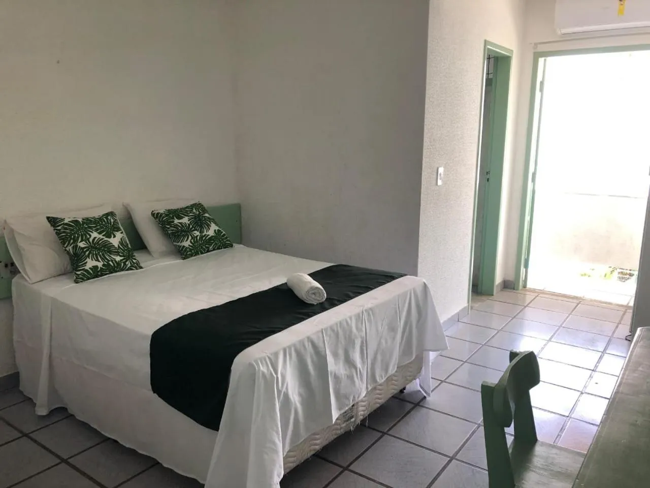 Bedroom, Bed in Hotel Porto Verde -JG