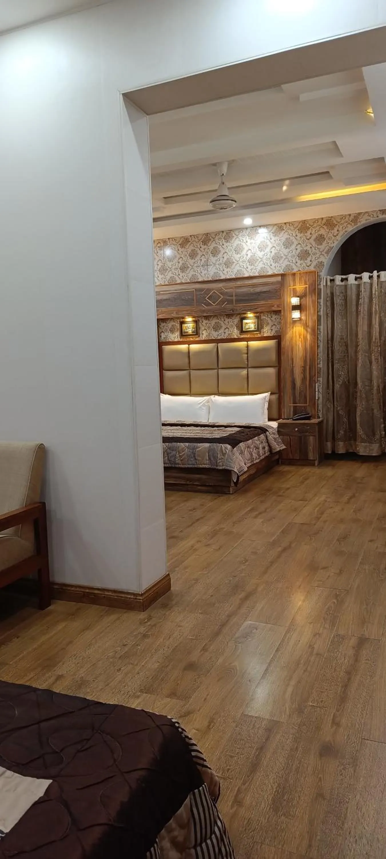 Bedroom, Bed in Park Hotel Gilgit