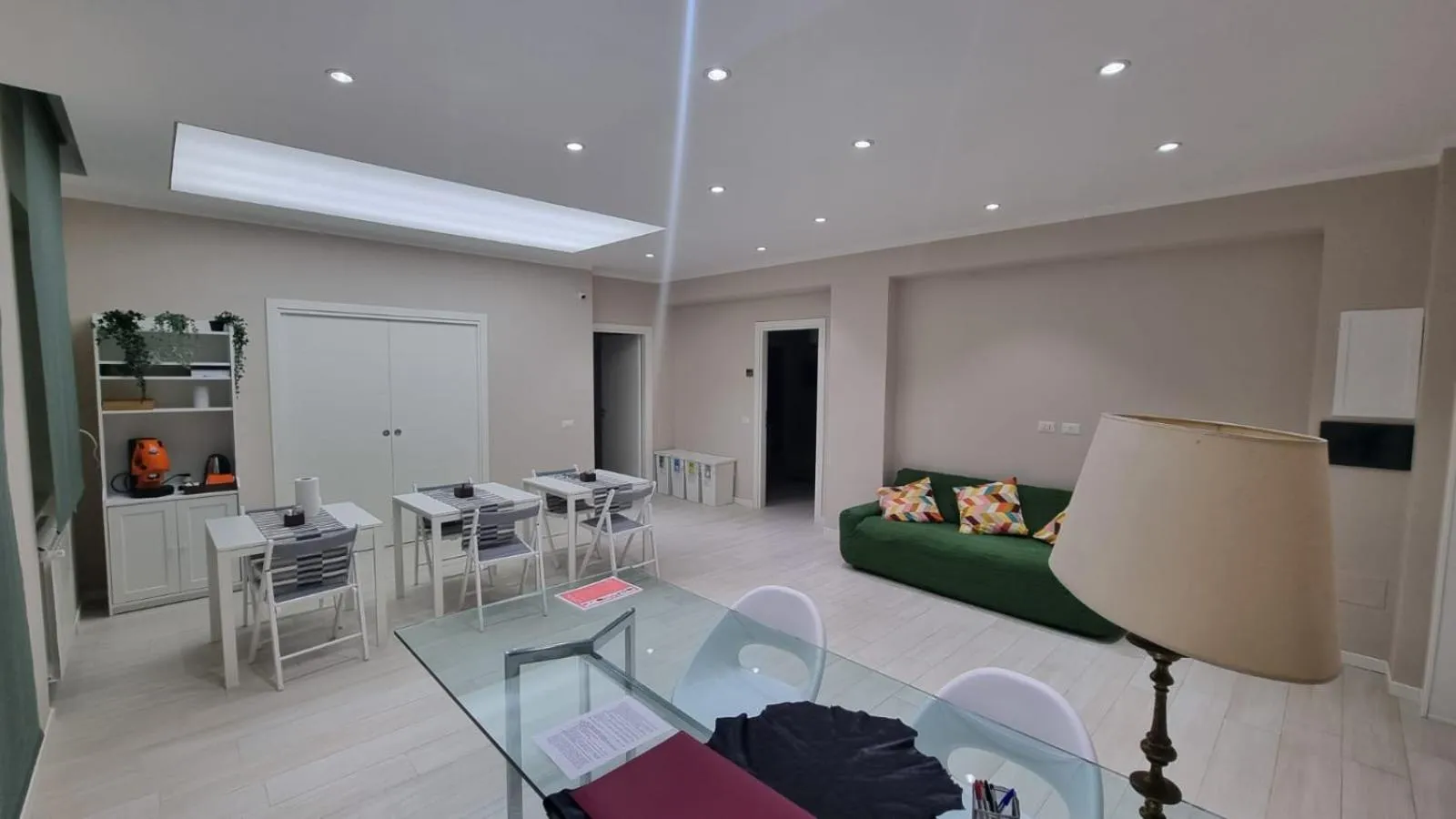 Nightclub / DJ in Bed and Breakfast De Rosa