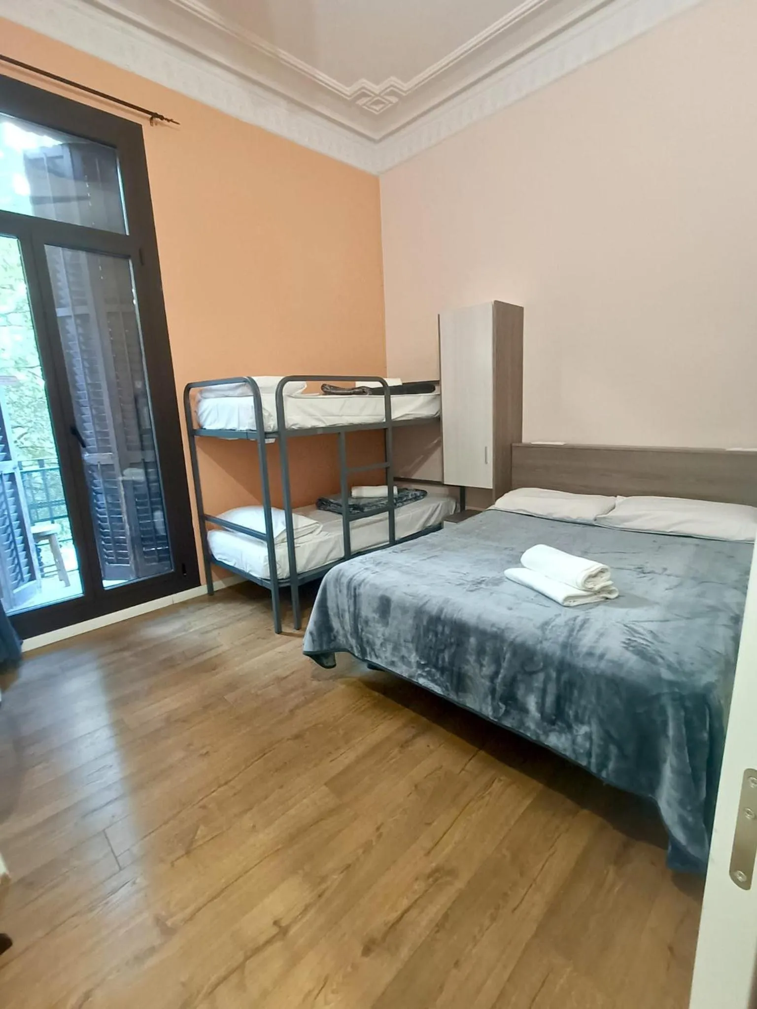 Bed in Hostal Sant Antoni