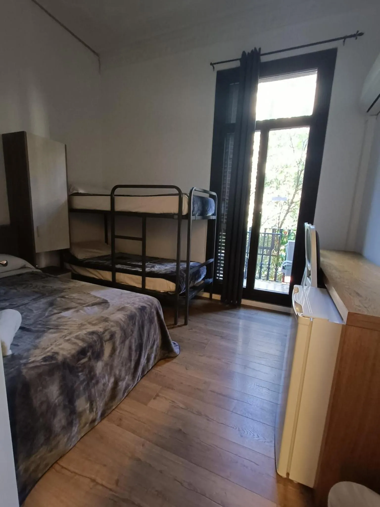 Bed in Hostal Sant Antoni