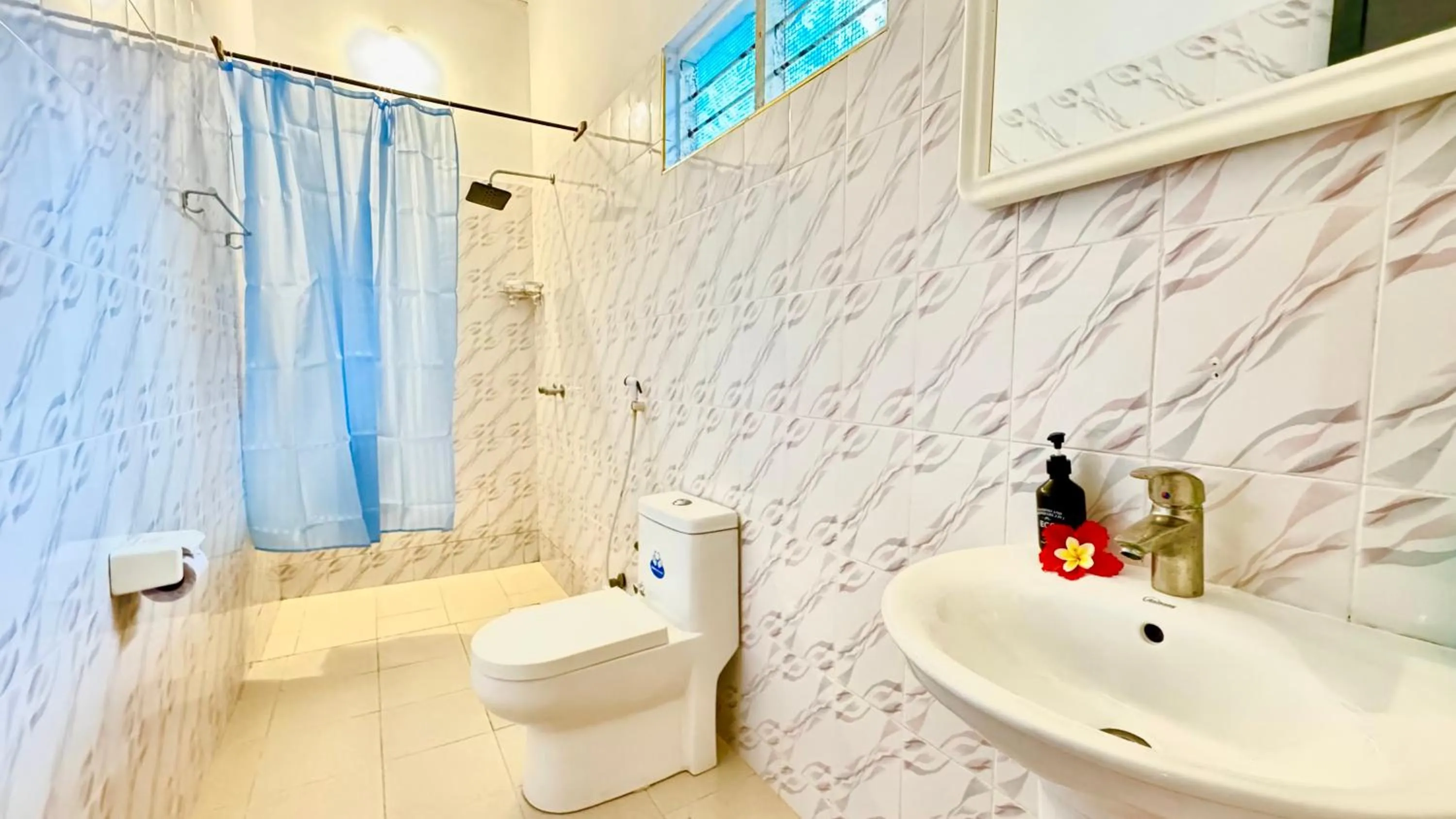 Bathroom in Kihori Nungwi