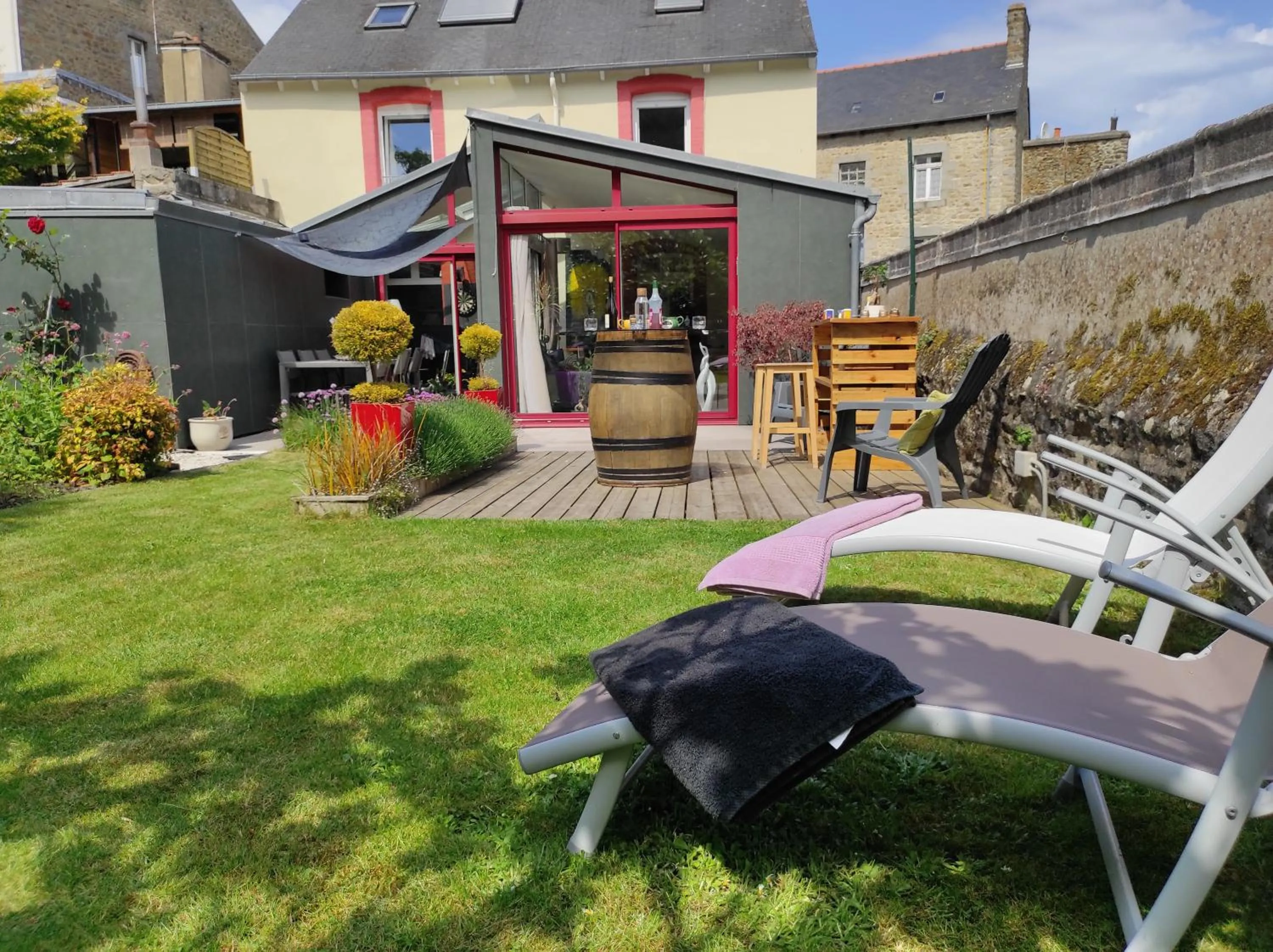 Garden in Aux Trois Palmiers