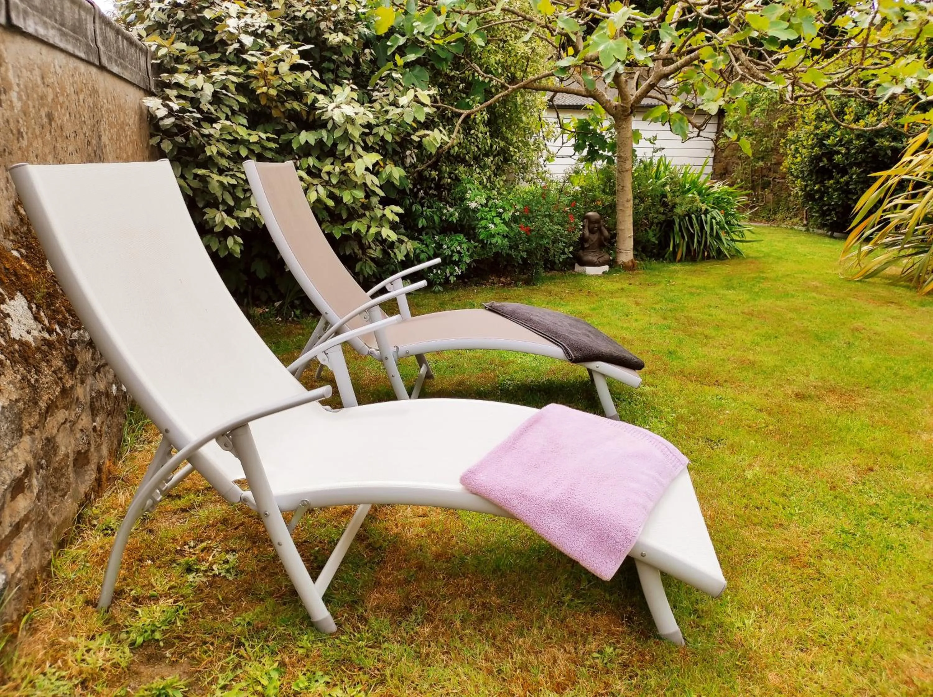 Garden in Aux Trois Palmiers