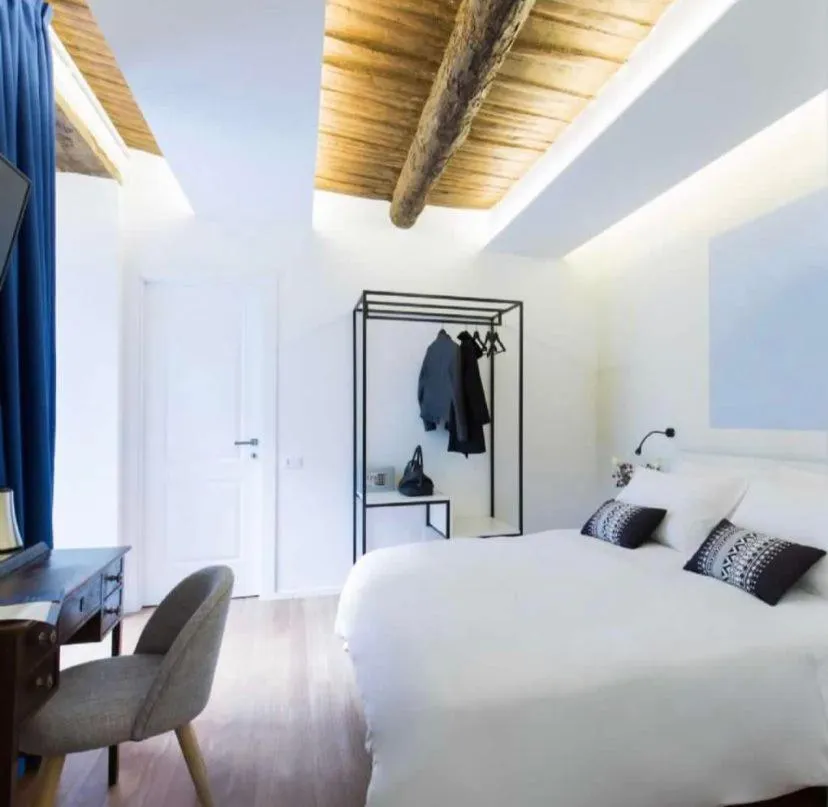 Bed in Euphoria al Duomo