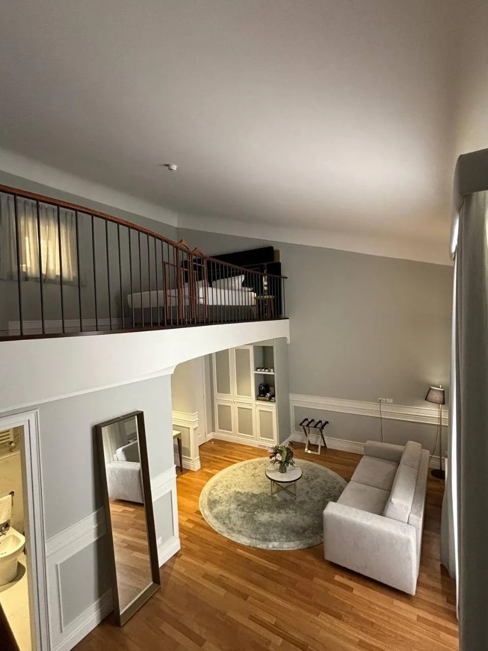 Seating area, Bed in Palazzo Artemide - VRetreats