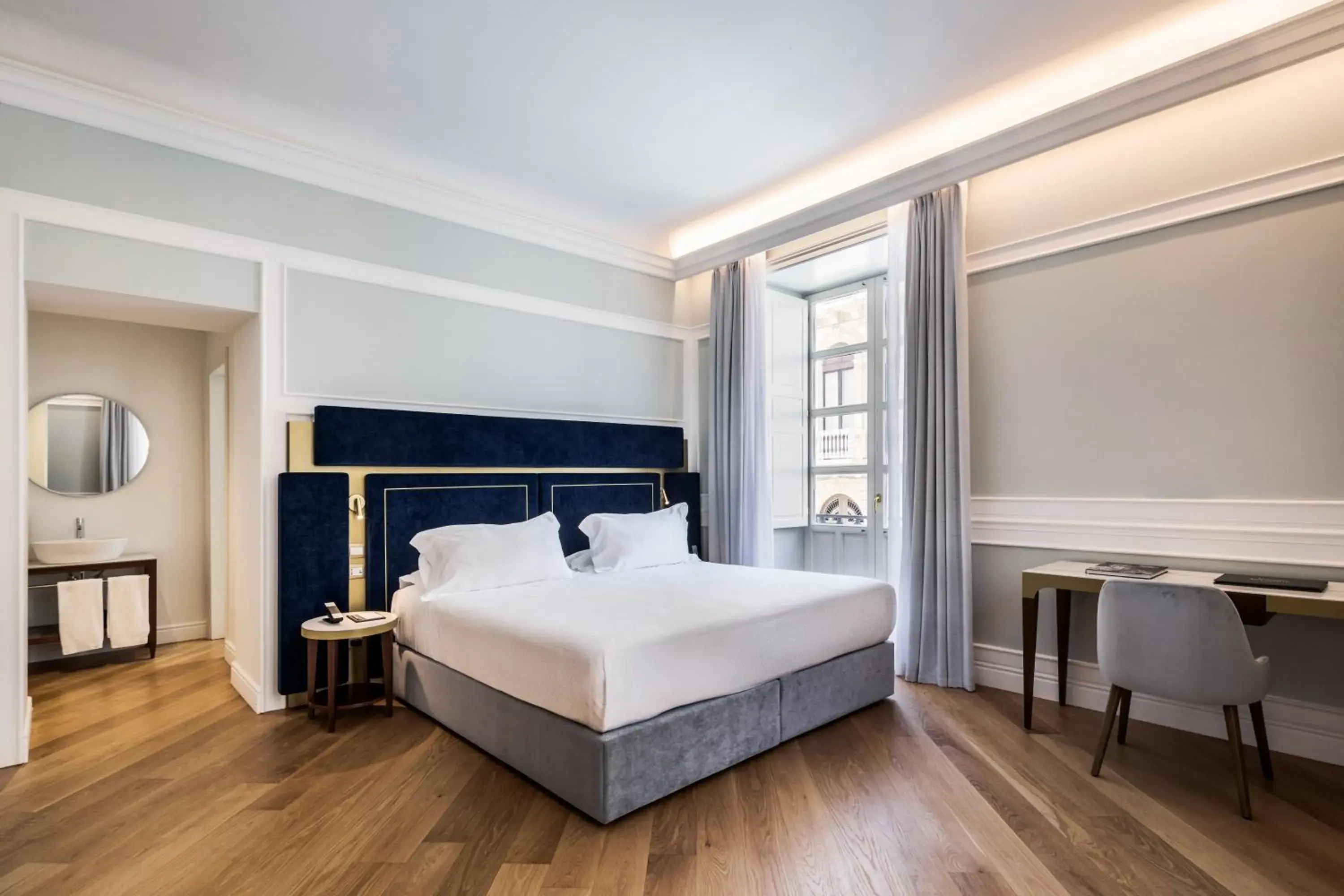 Suite in Hotel Roma Suite in Hotel Roma