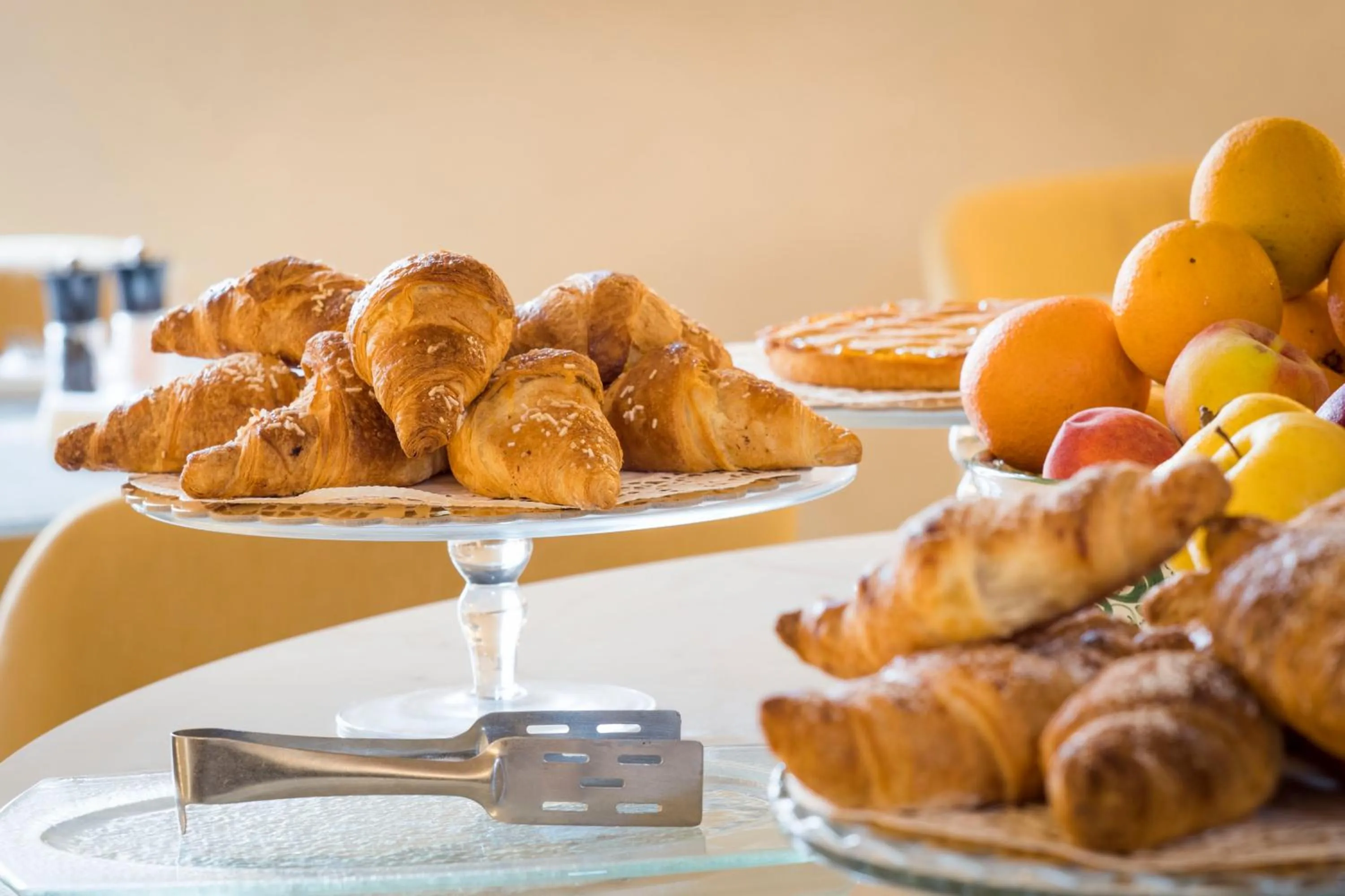 Breakfast in Palazzo Artemide - VRetreats