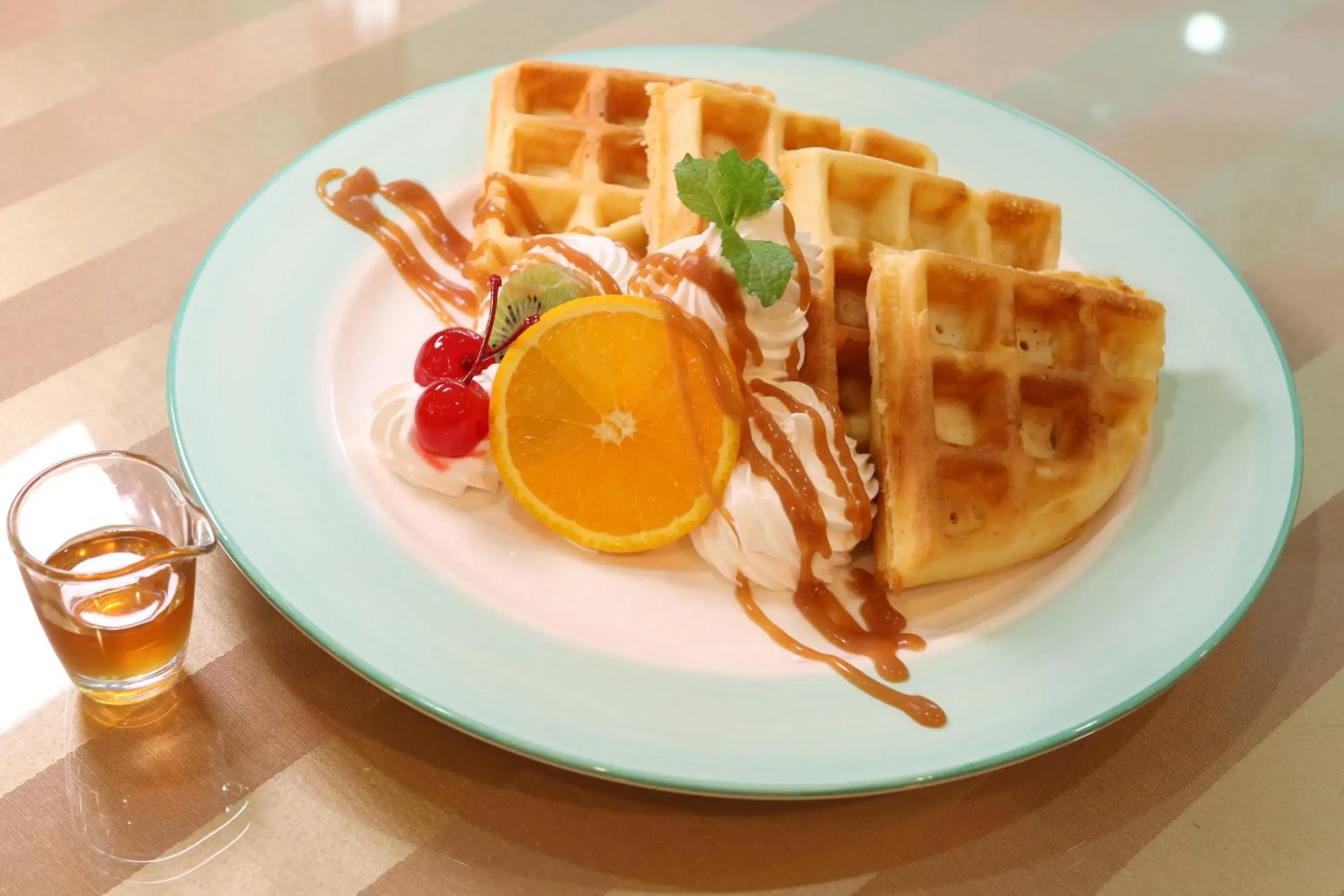 Restaurant/places to eat in Uni-Resort Mawutu Restaurant/places to eat in Uni-Resort Mawutu