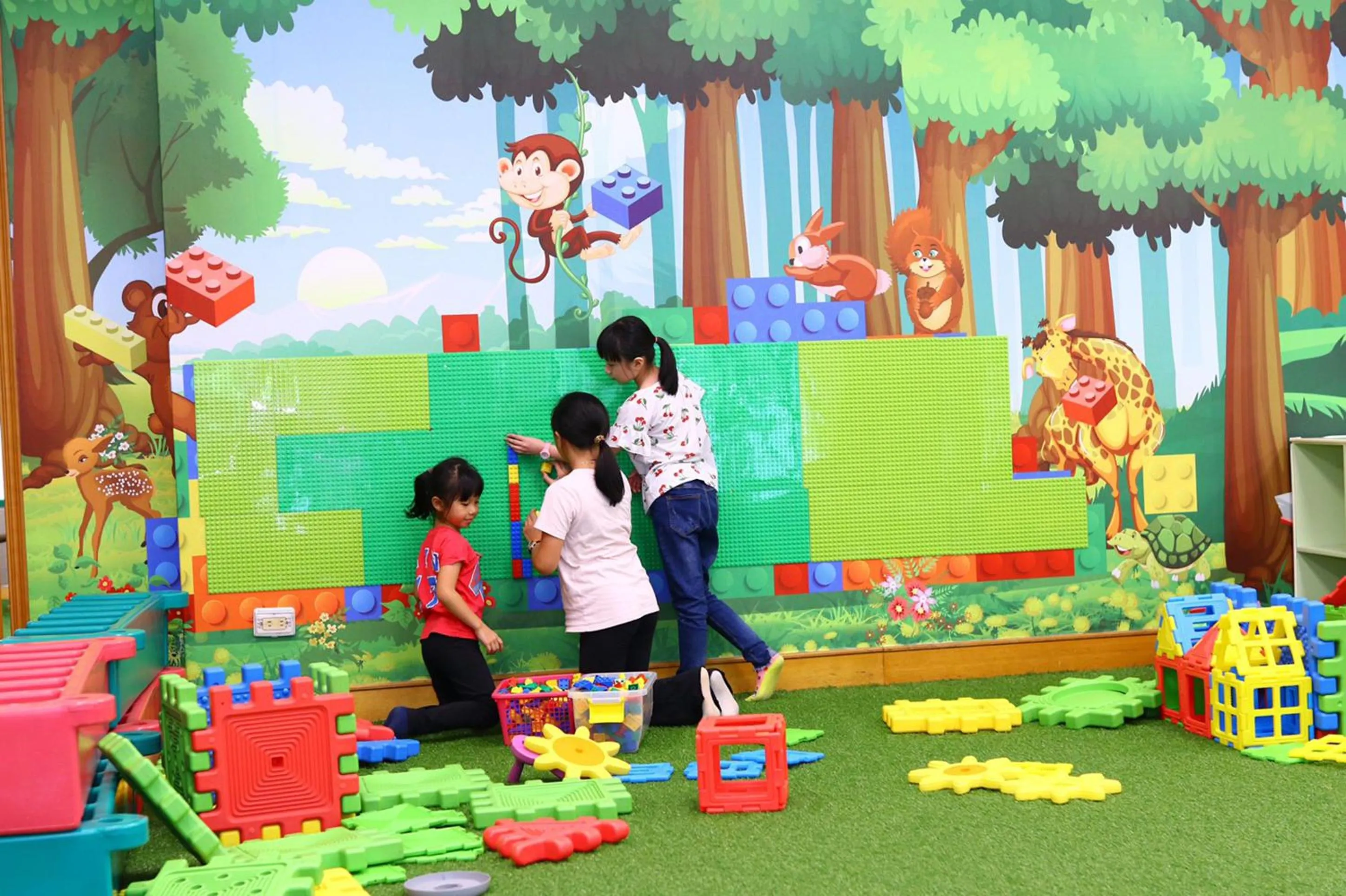 Kids's club in Uni-Resort Mawutu