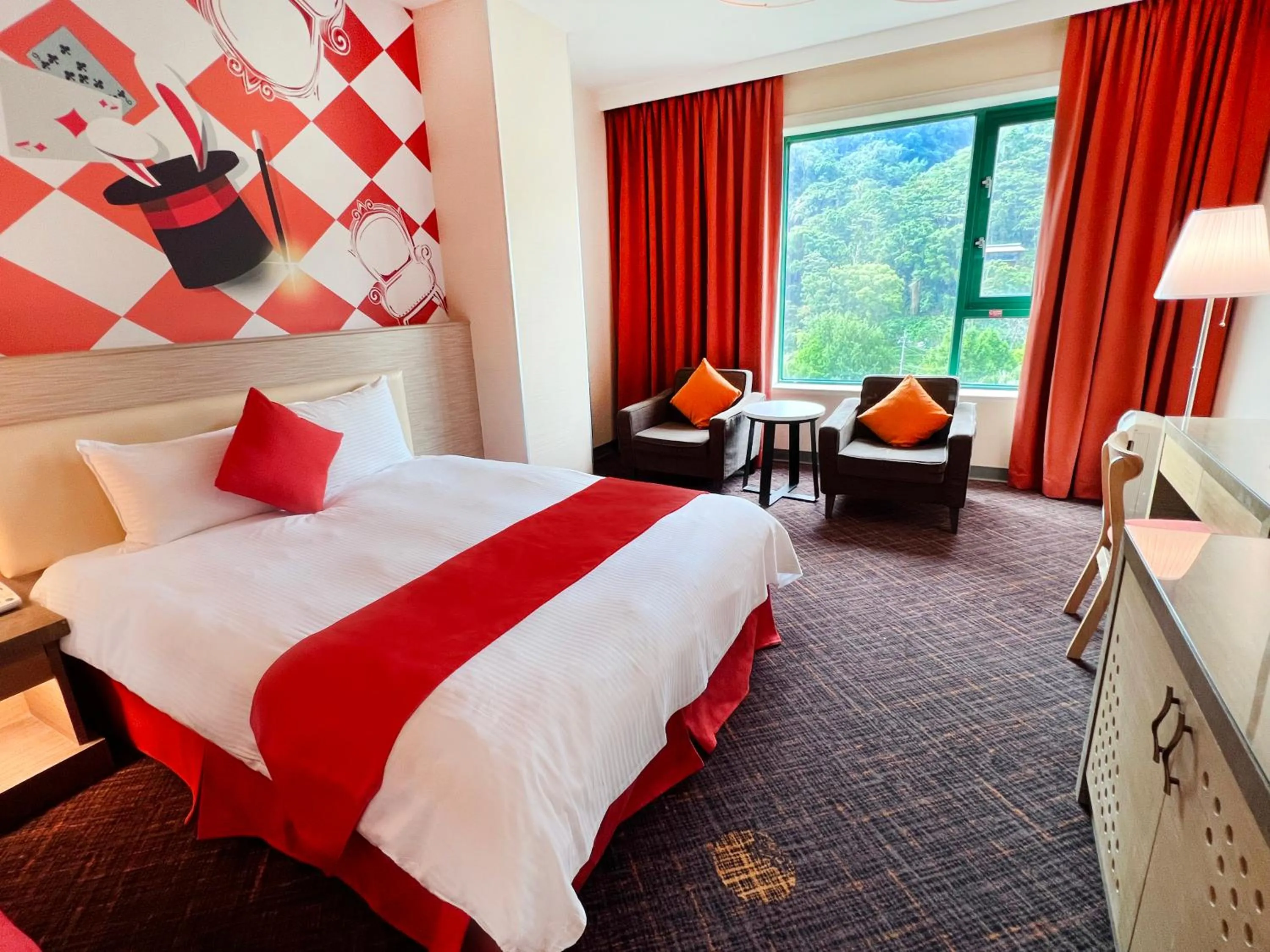 Photo of the whole room, Bed in Uni-Resort Mawutu