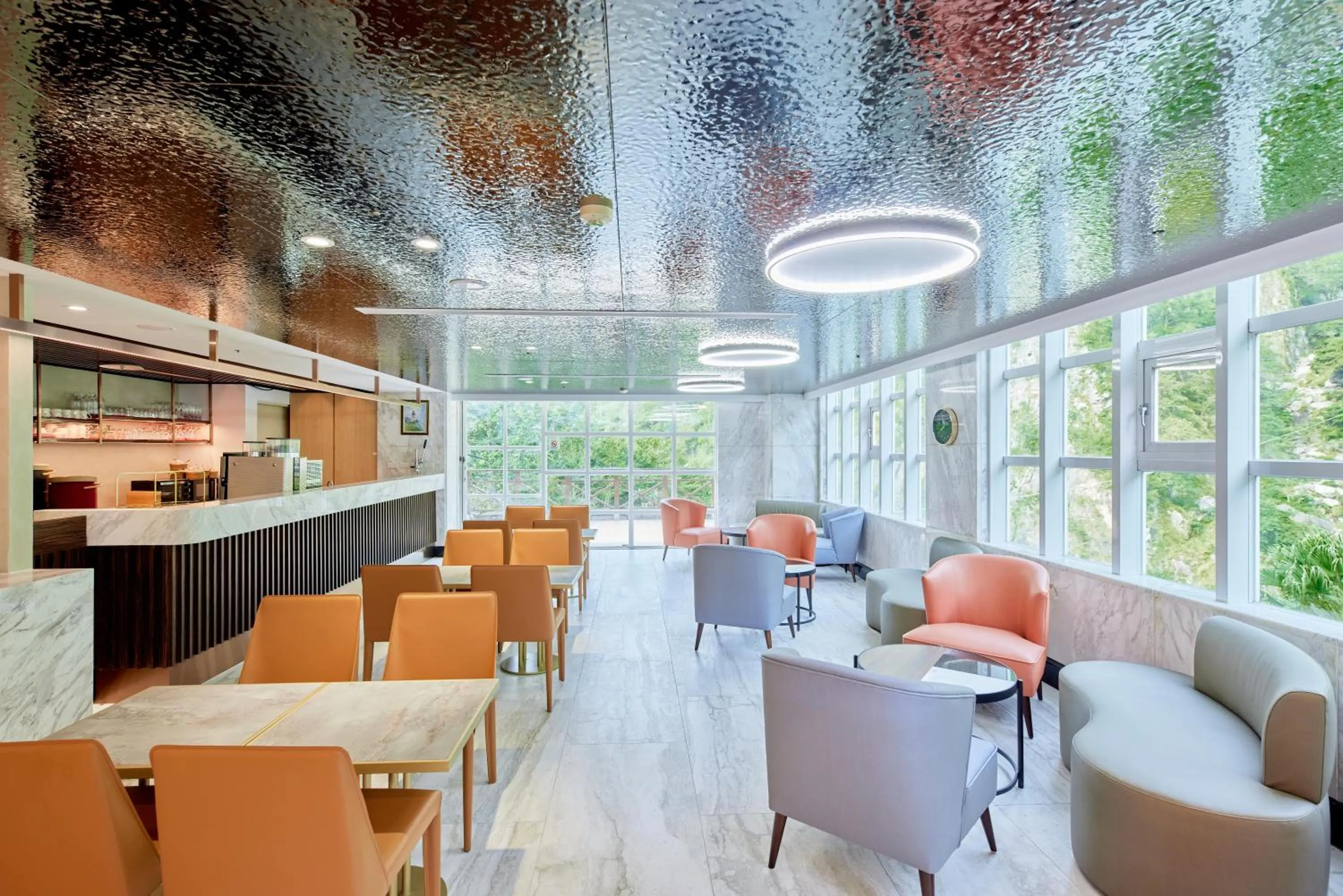 Restaurant/places to eat in Uni-Resort Ku-Kuan