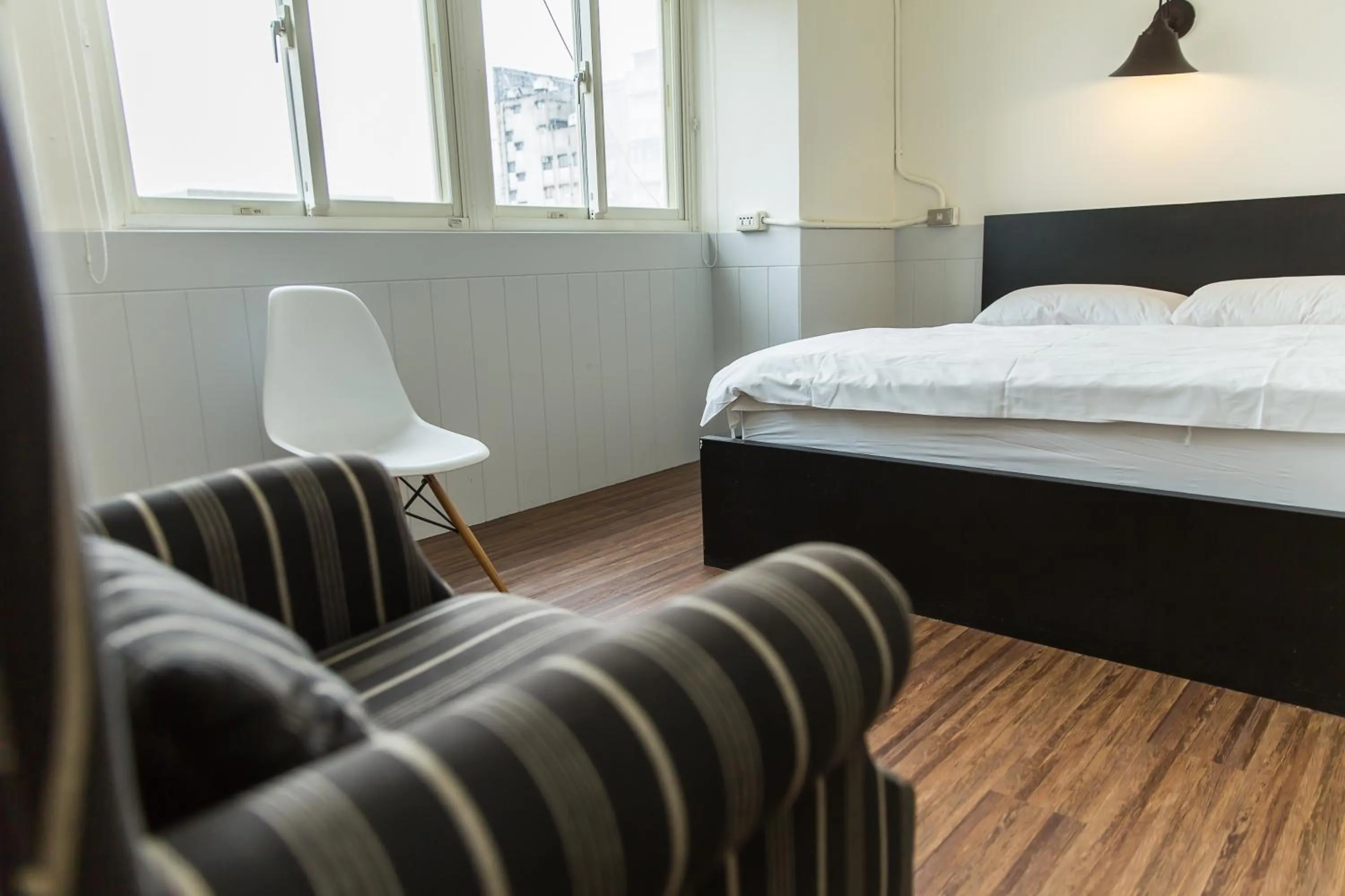 Bed in Mr. Lobster’s Secret Den design hostel