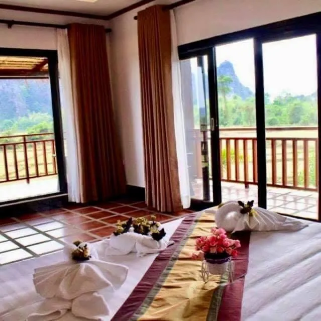 Bed in Vang Vieng Savanh Sunset View Resort