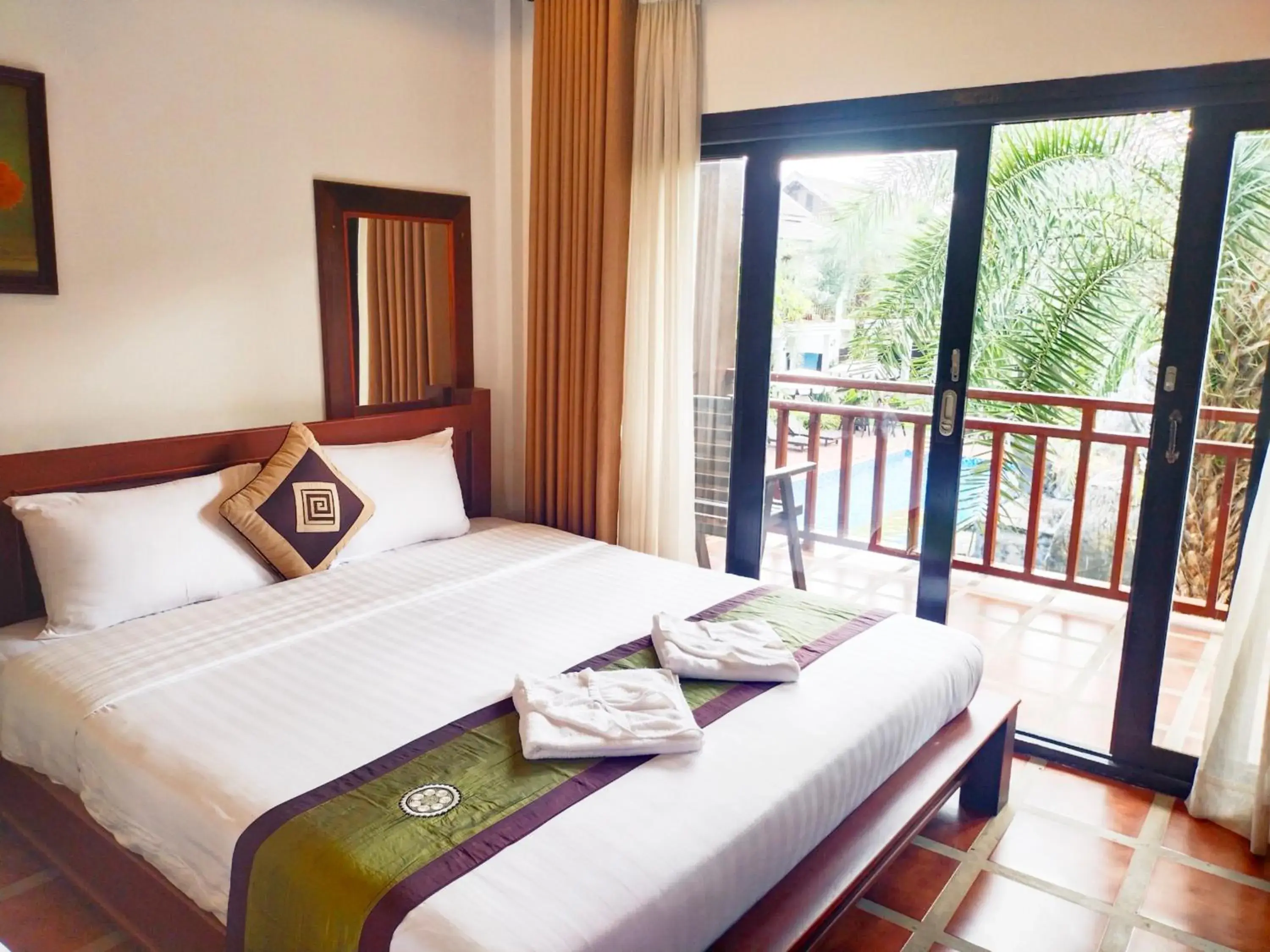 Bed in Vang Vieng Savanh Sunset View Resort Bed in Vang Vieng Savanh Sunset View Resort