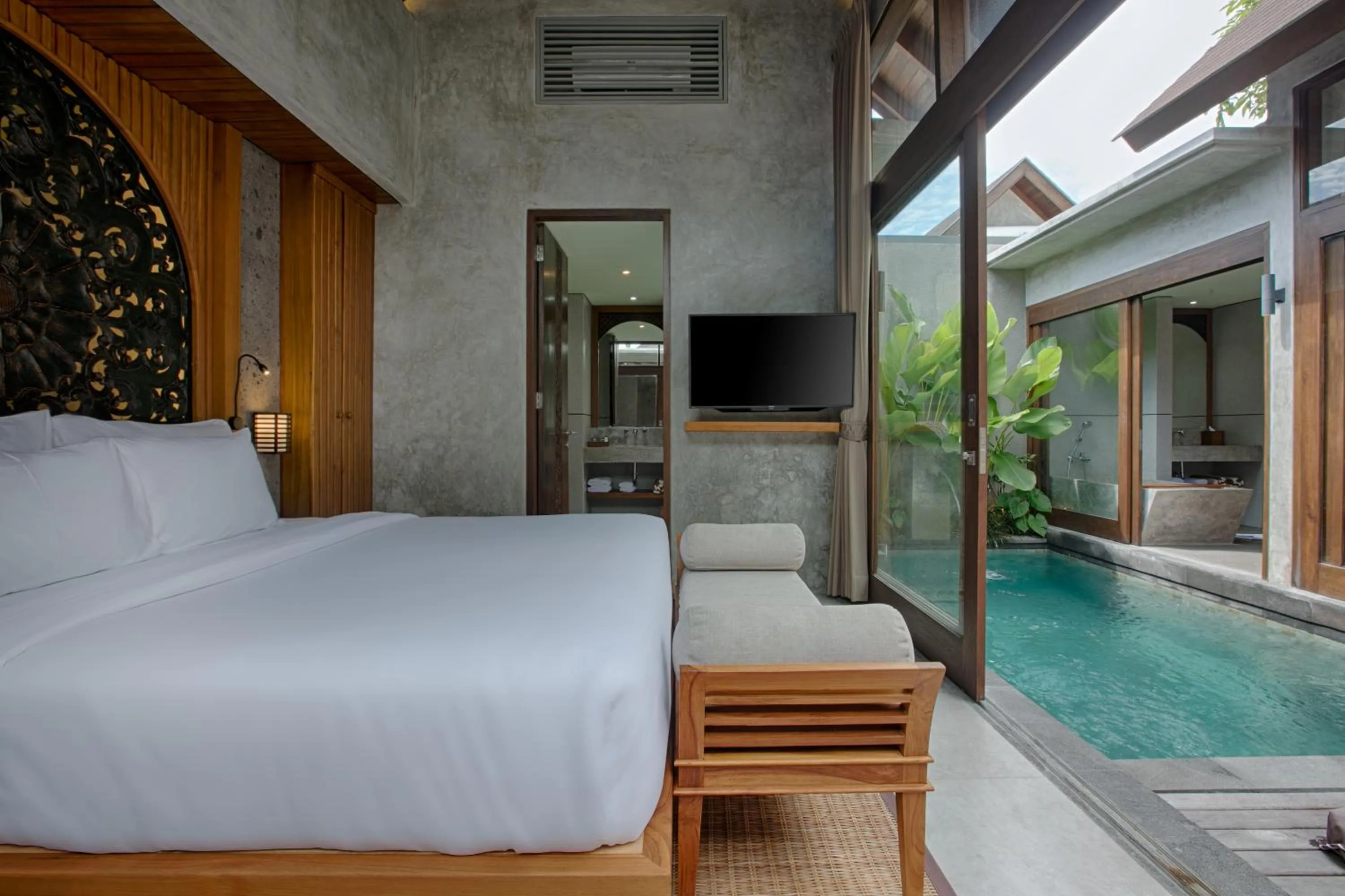 Bed in Taman Dharmawangsa Suites