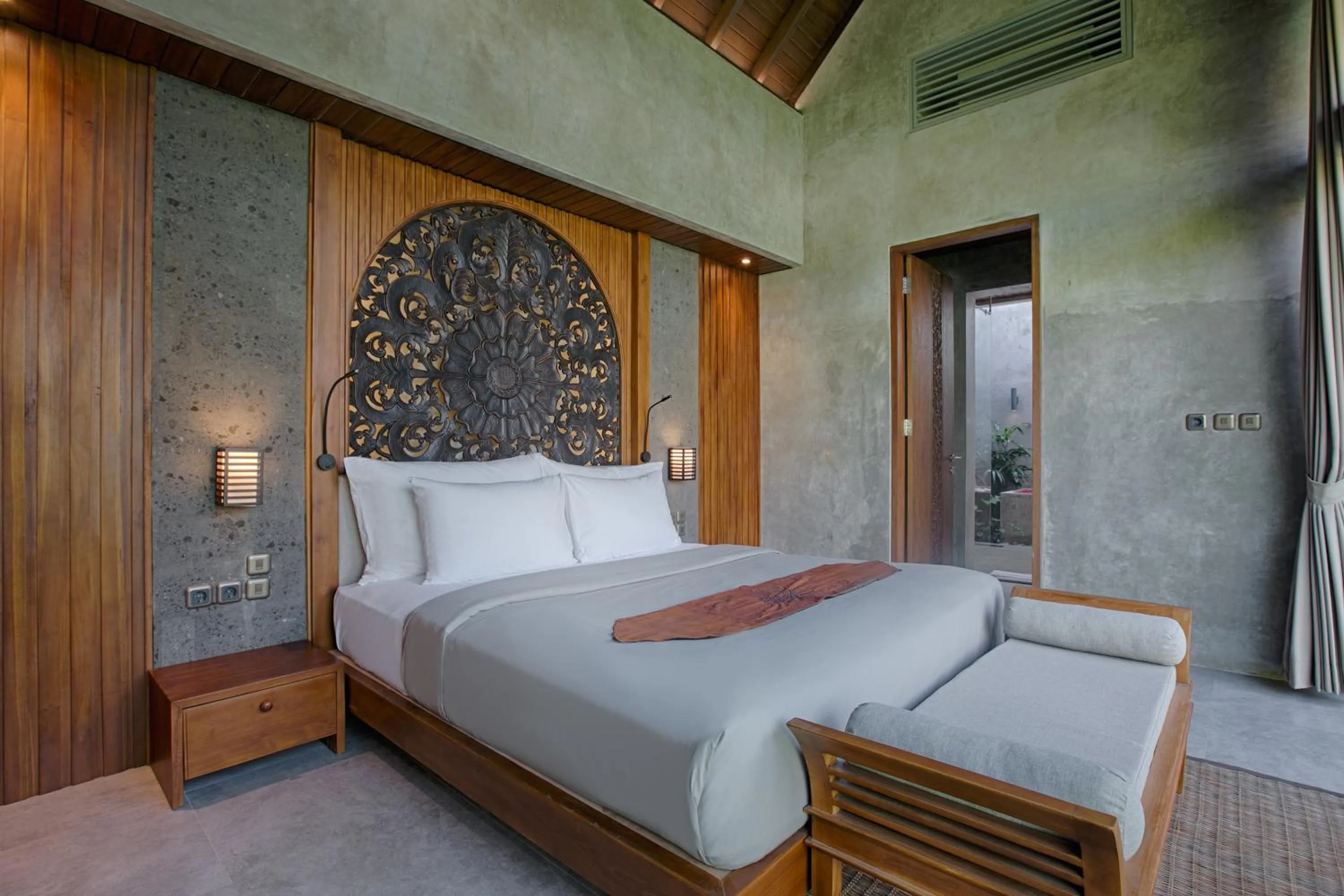 Bed in Taman Dharmawangsa Suites