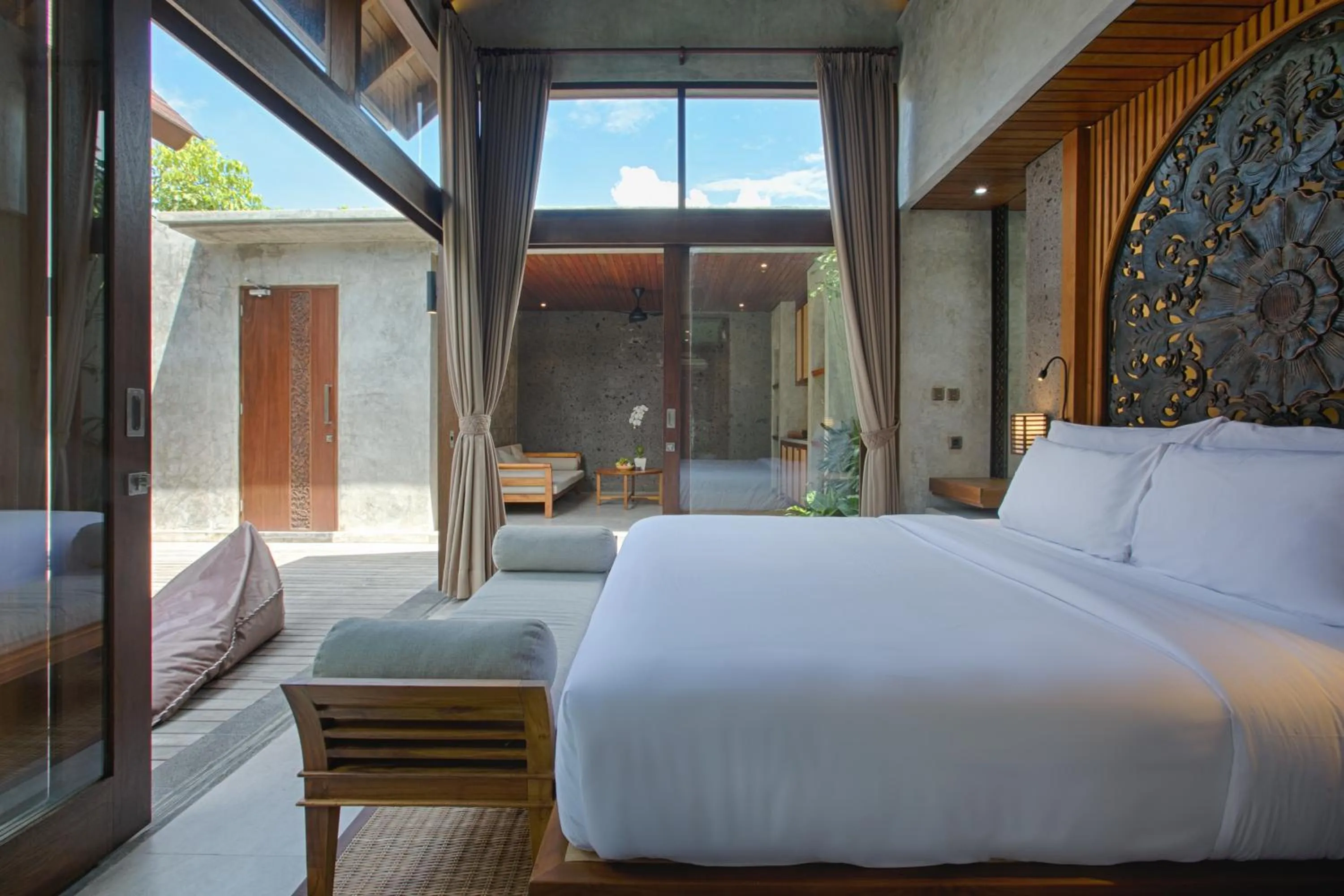 Bed in Taman Dharmawangsa Suites