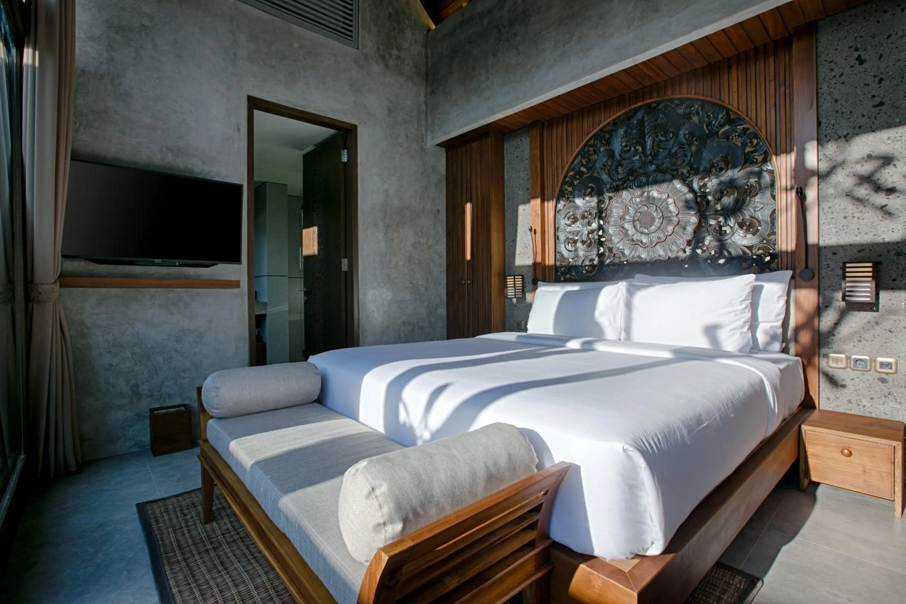 Bed in Taman Dharmawangsa Suites