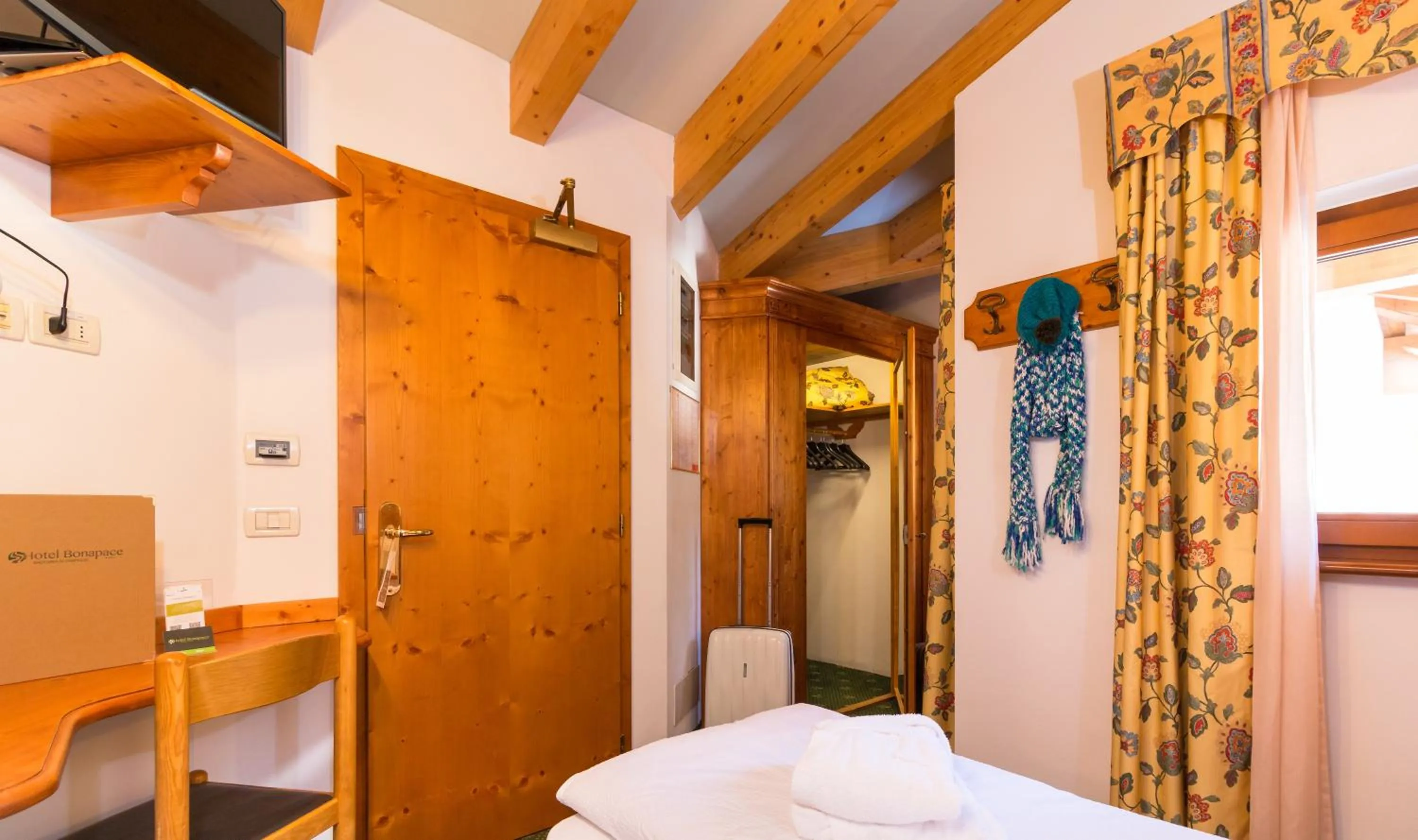 Bed in Hotel Bonapace ***S